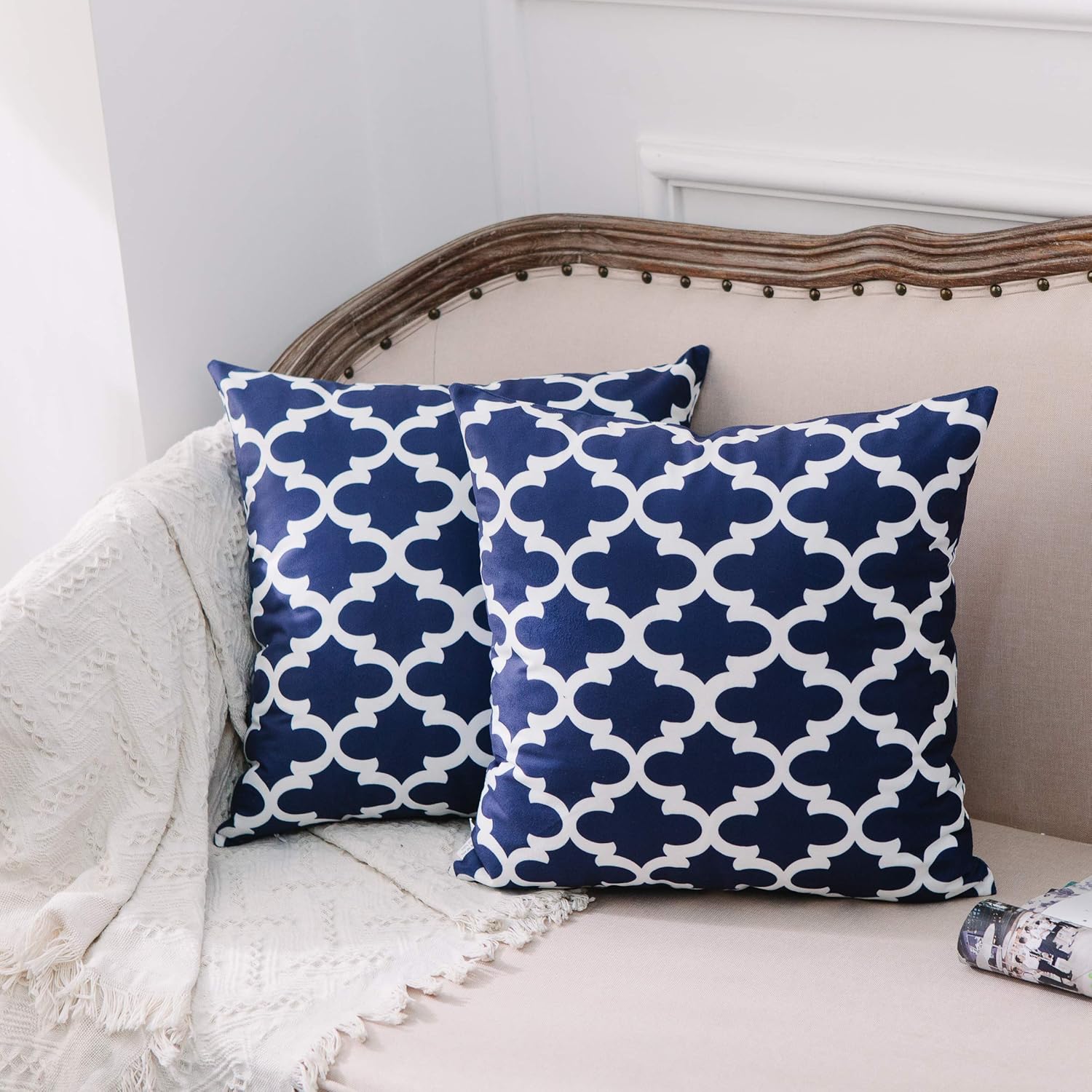 Natus Weaver Set Of 2 Throw Pillow Cover Soft Velvet Square Case Sham For Floor Bedding Home Decor Moroccan Tile Modern Quatrefoil Accent Geometric 22