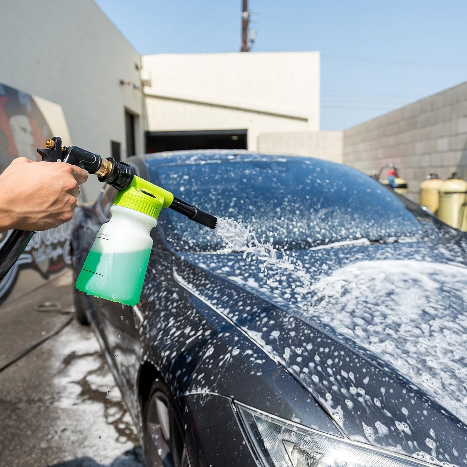 Chemical Guys ACC_326 – Torq Foam Blaster 6 Foam Wash Gun – The Ultimate Car Wash Foamer that Connects to Any Garden Hose: Toys & Games
