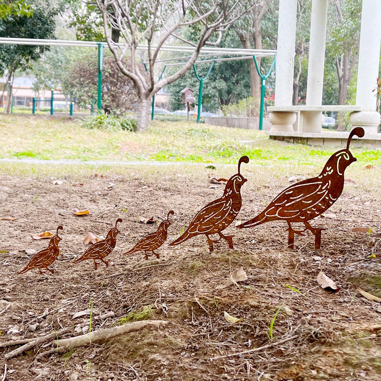 Photo 1 of *Major Damaged*
5PCS Rusty Quail Family Decorative Garden Stakes, Metal Birds Yard Decor, Bird Lover Gifts for Women Mom Grandma Wife, Metal Birds Statues Garden Sculptures and Yard Art, Patio, Lawn Ornaments