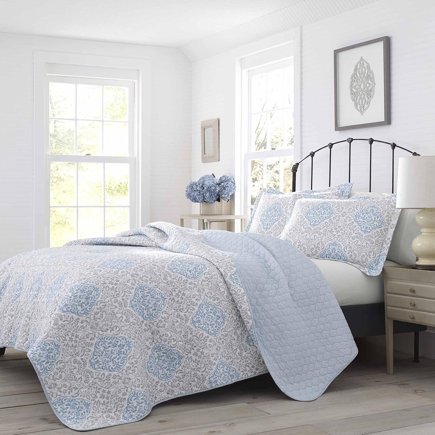 Laura Ashley Winnie Quilt Set Twin Pastel Grey