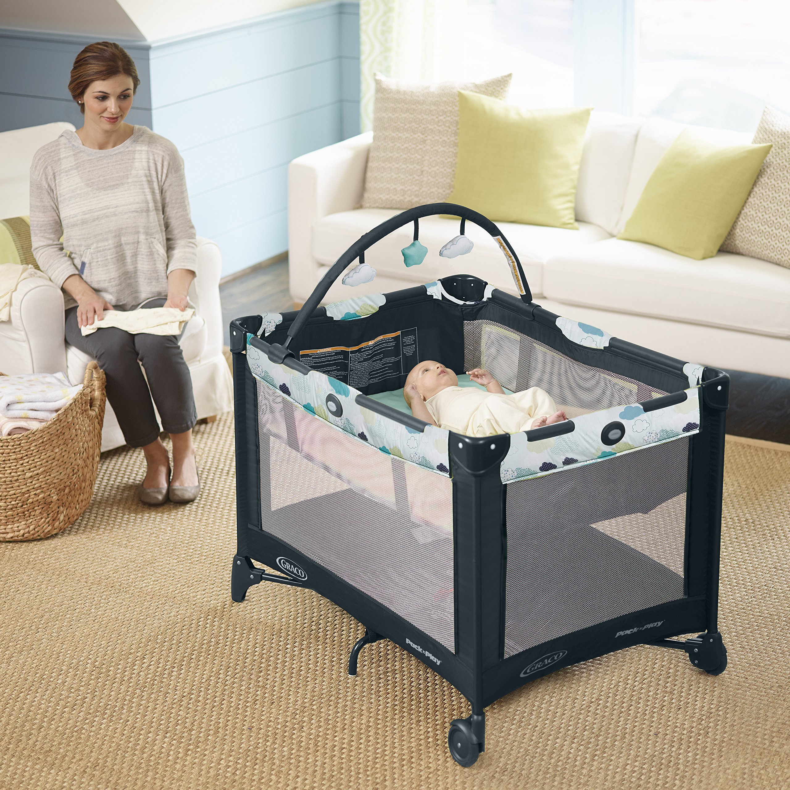 graco pack n play change n carry manor