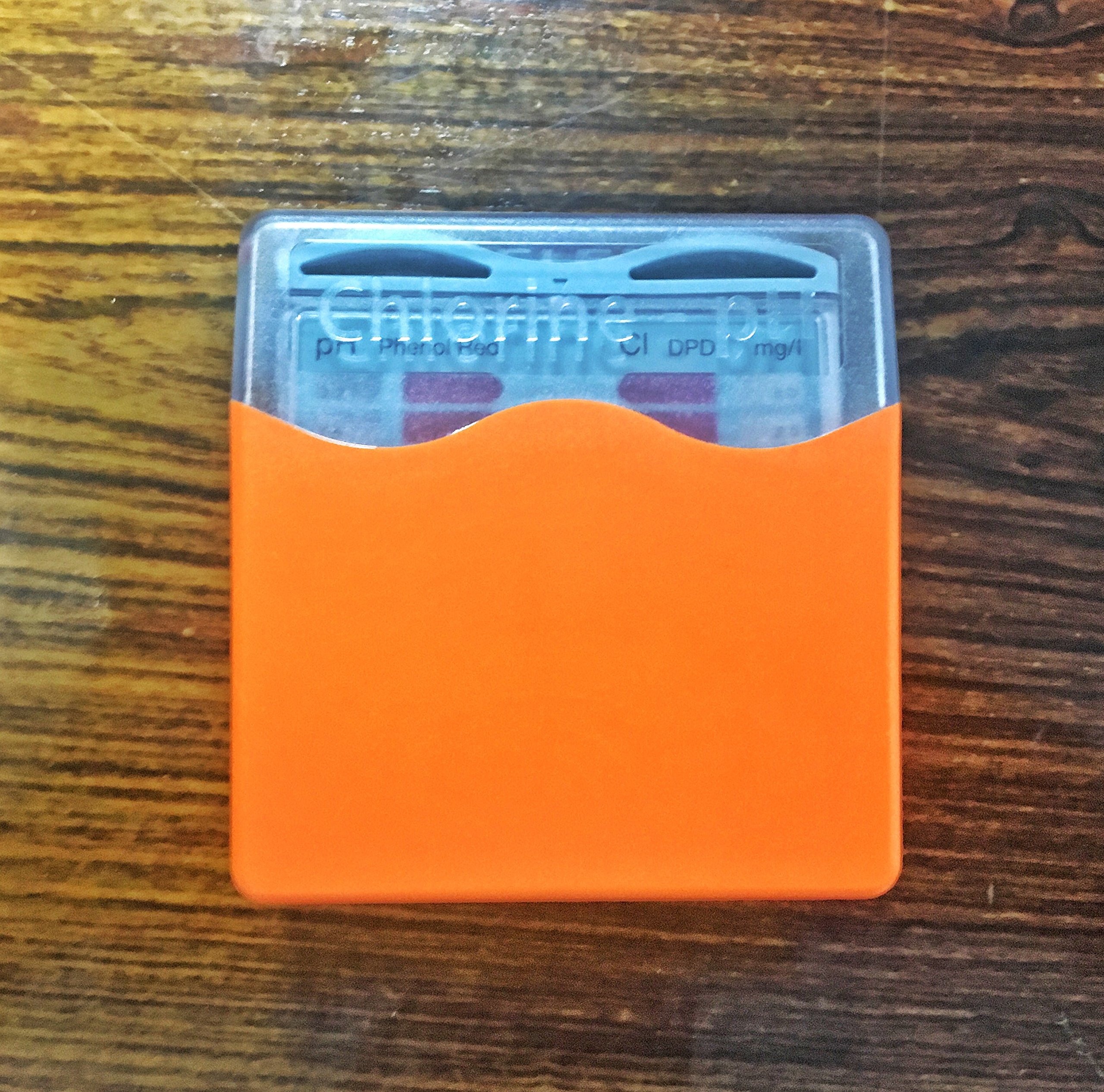 Lovibond - Chlorine pH LR Pooltester | Simple Water Testing | Chlorine 0.1-3.0 mg/l | pH 6.8-8.2 | Rapid Dissolving Tablets | Includes 20 Tests, Multicoloured