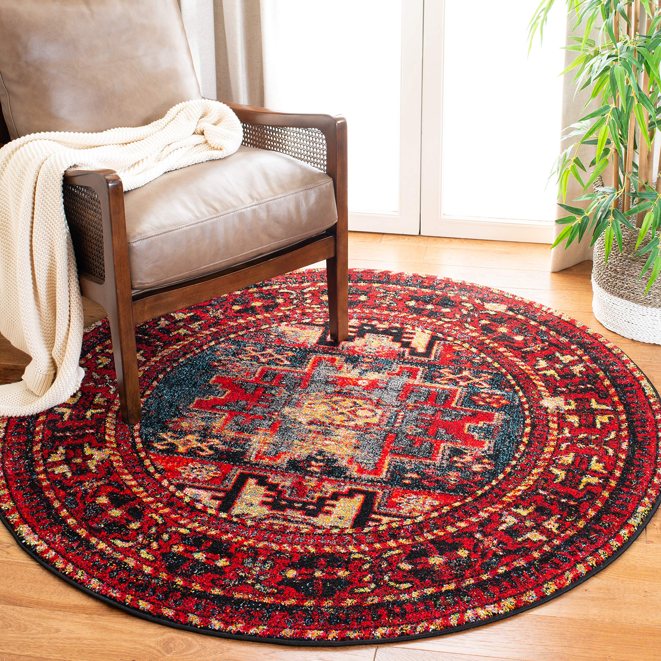 SAFAVIEH Vintage Hamadan Collection 8' Round Red/Multi VTH213A Traditional Oriental Living Room Dining Bedroom Foyer Area Rug Image