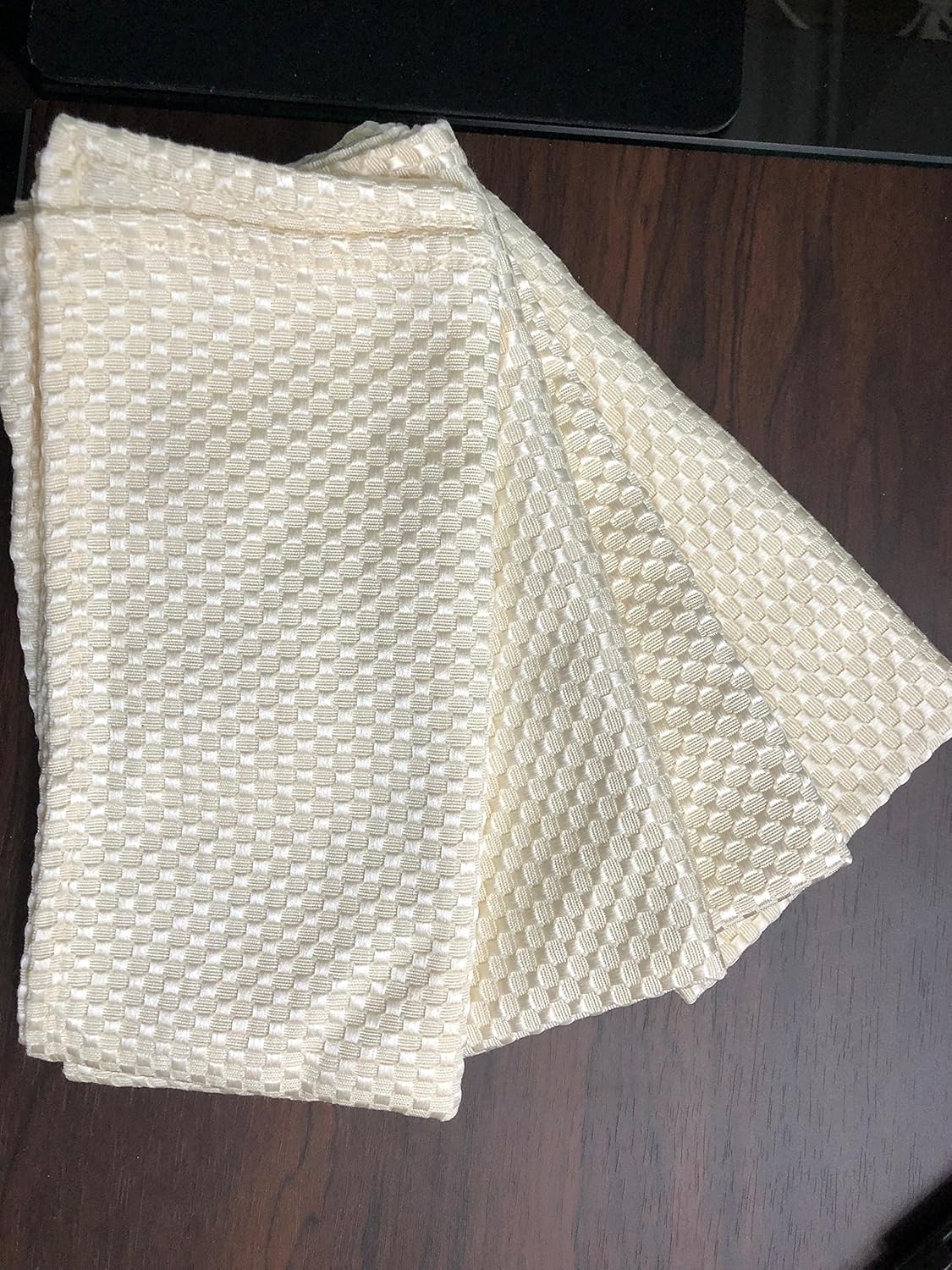 Ivory Polyester Dinner Napkins 20" x 20" (1 Pack of 4