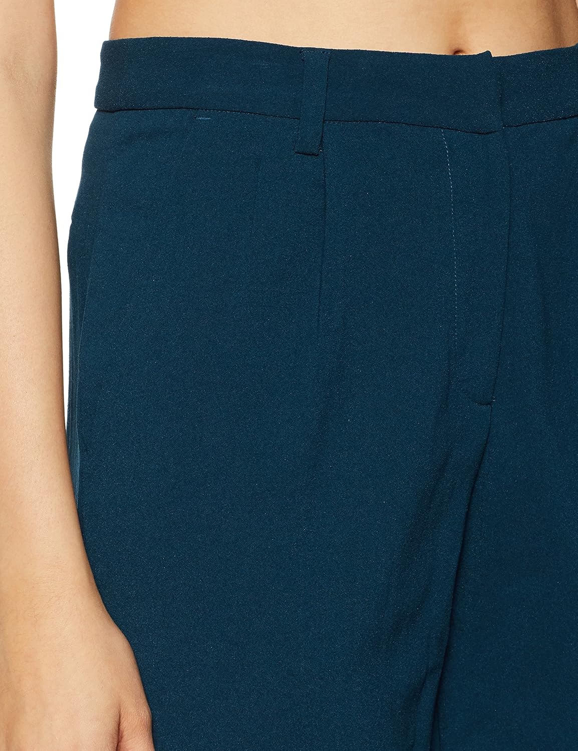 arrow woman trouser suit