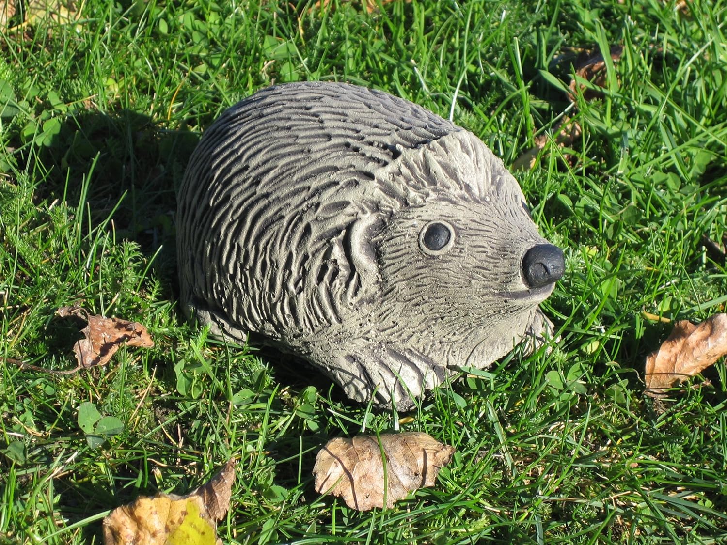 Hedgehog stone garden ornament Amazon.co.uk Garden & Outdoors
