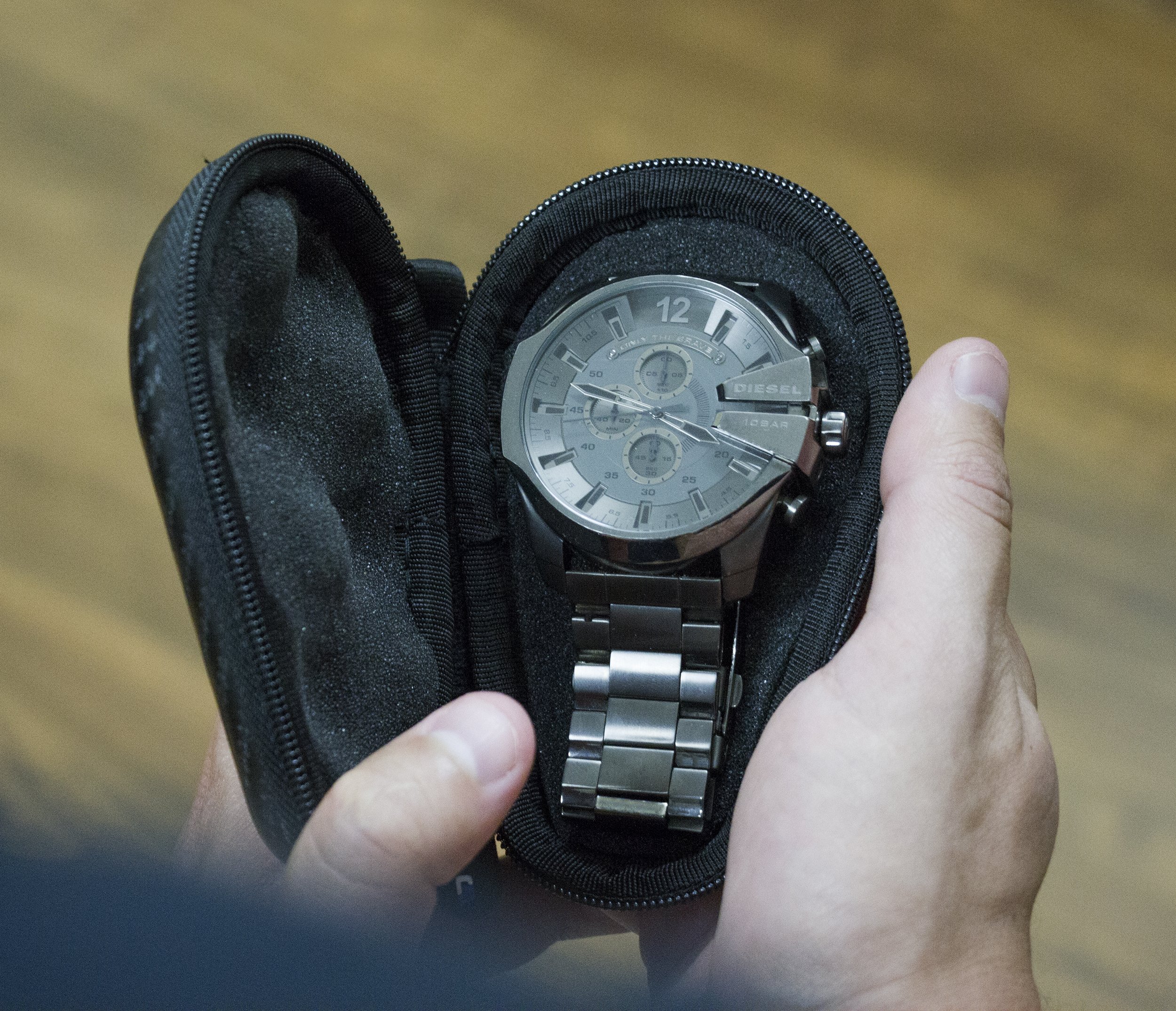 Casematix Watch Box Travel Case for Stainless Steel Metal Band Mens and Womens Watches , Up To 56mm