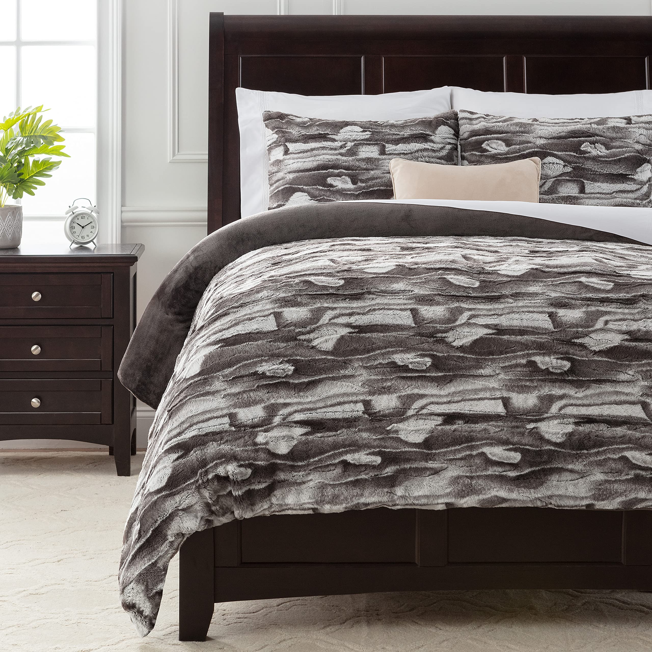 Photo 1 of Chanasya Premium Faux Fur Marbled Swirl Duvet Cover Set - Faux Fur & Minky Blanket Duvet Cover (90” x 90”) & 2 Pillow Shams (20” x 26”) - 3-Piece Set,Impasto Gray Black, Queen