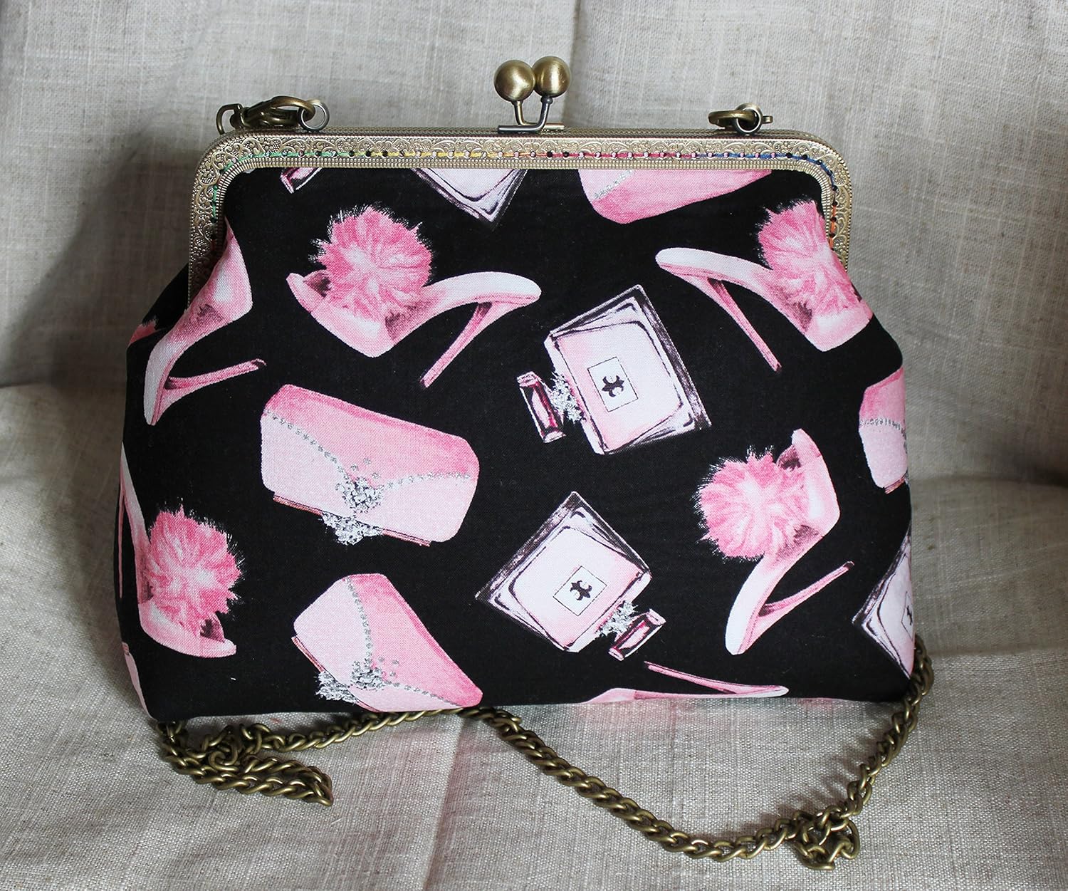 8“ Kiss lock purse, Purses & handbag, Cosmetic bag, Clutch