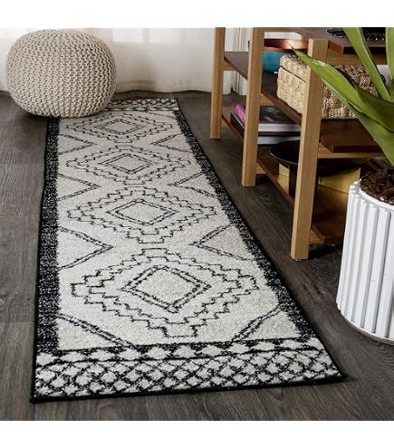 JONATHAN Y Aksil Teppich 2x8 Fuß – Marokkanisch Inspiriert, Schwarz/creme, Niedriger Flor, Aus Polypropylen