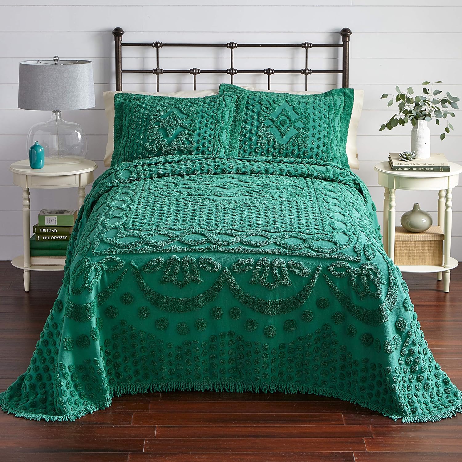 BrylaneHome Georgia Chenille Bedspread - Green, Full