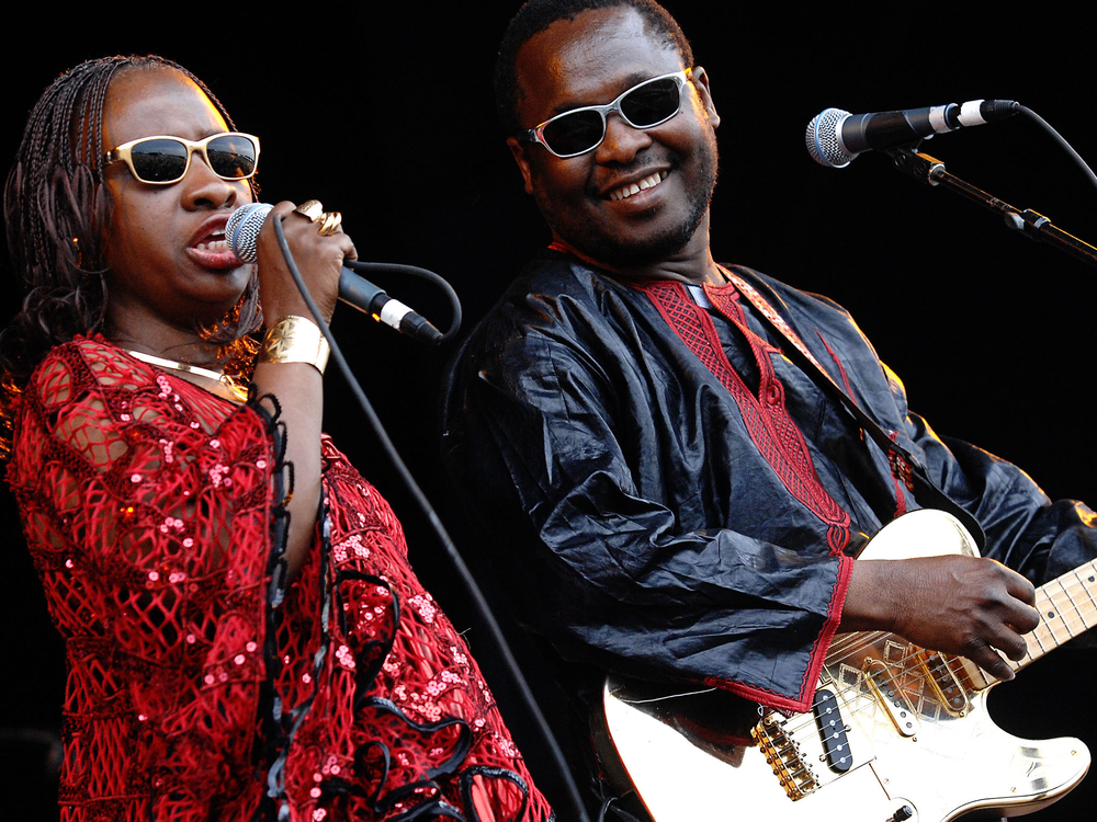 Je Pense A Toi Amadou Et Mariam Lyrics
