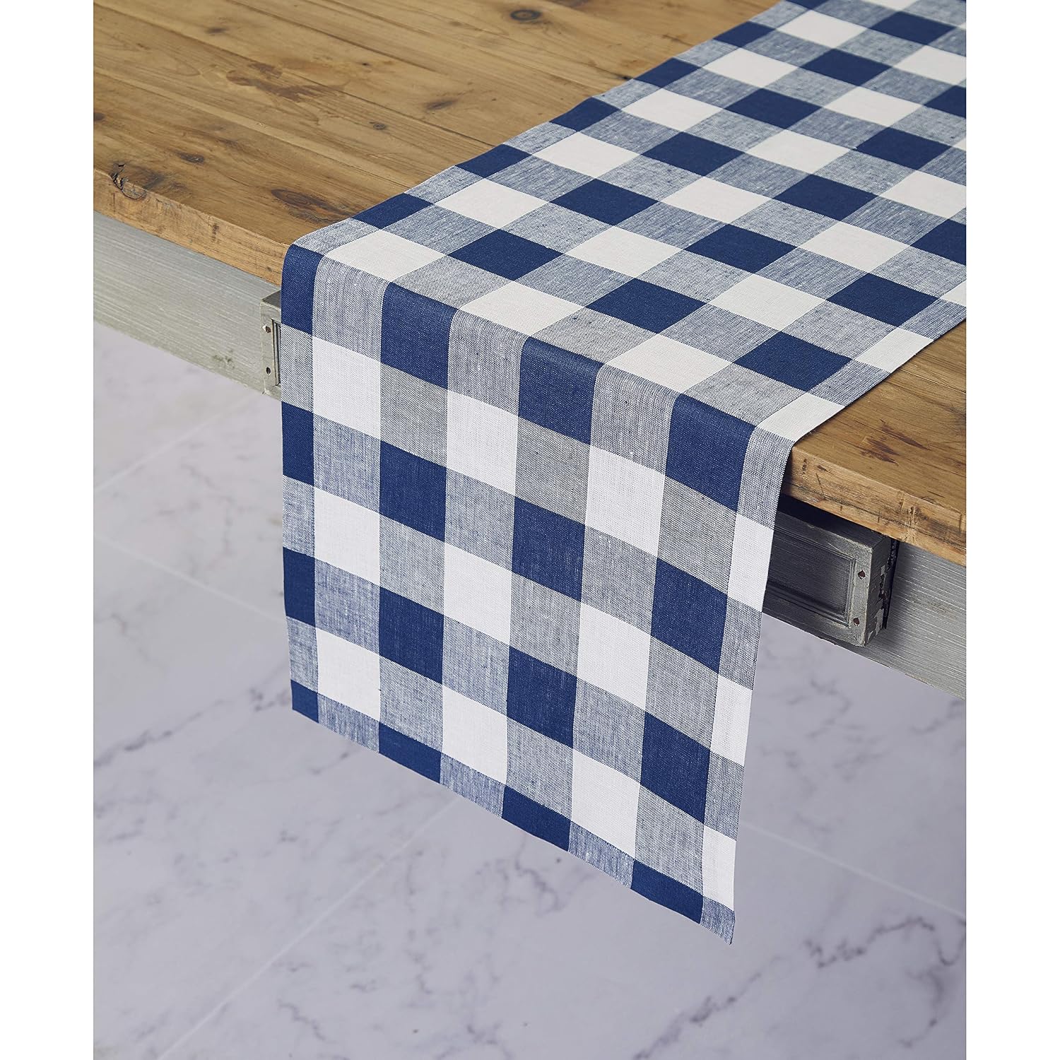 Best 36′ table runner plaid