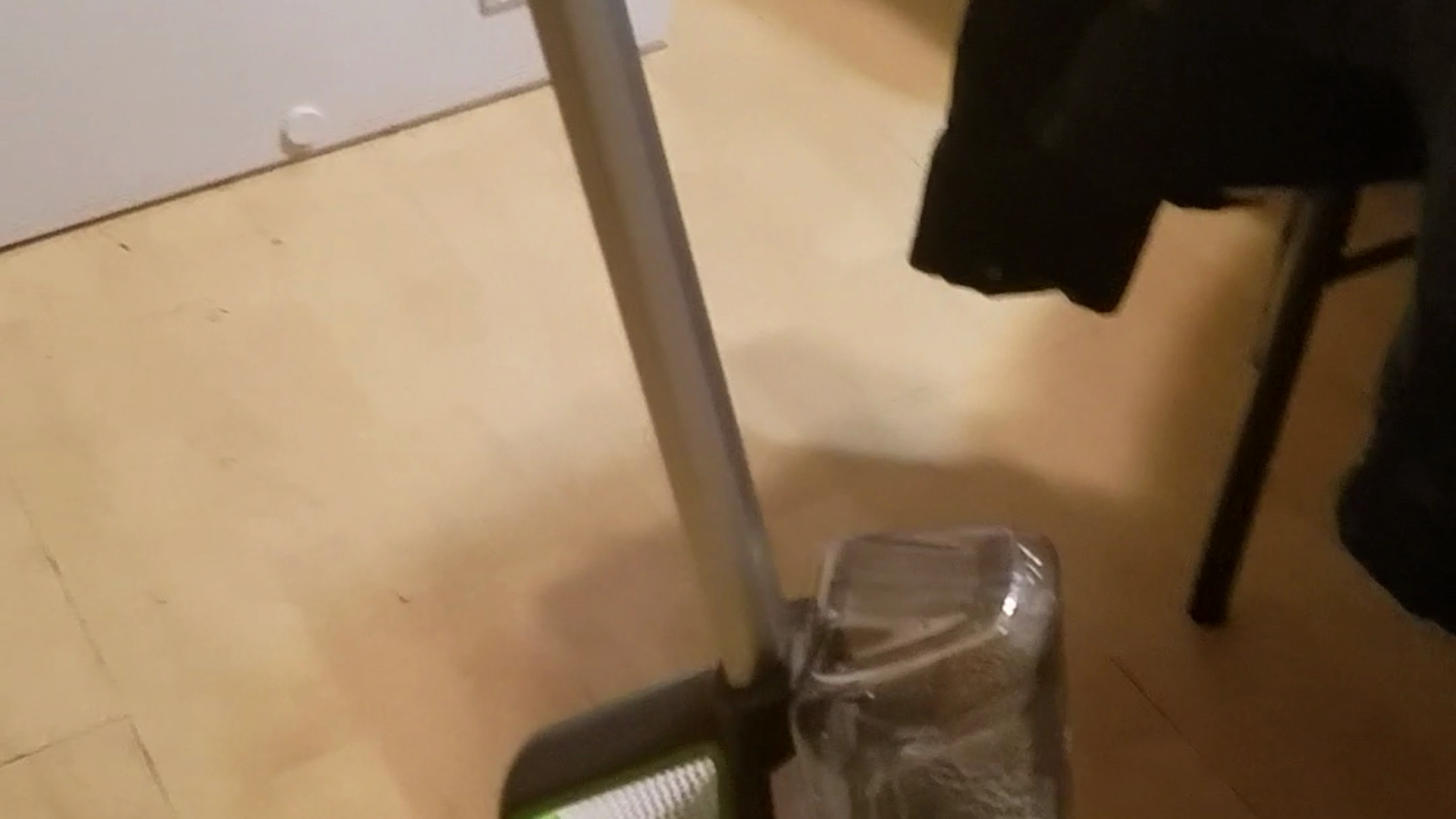 Comparable to the Hoover Floormate...