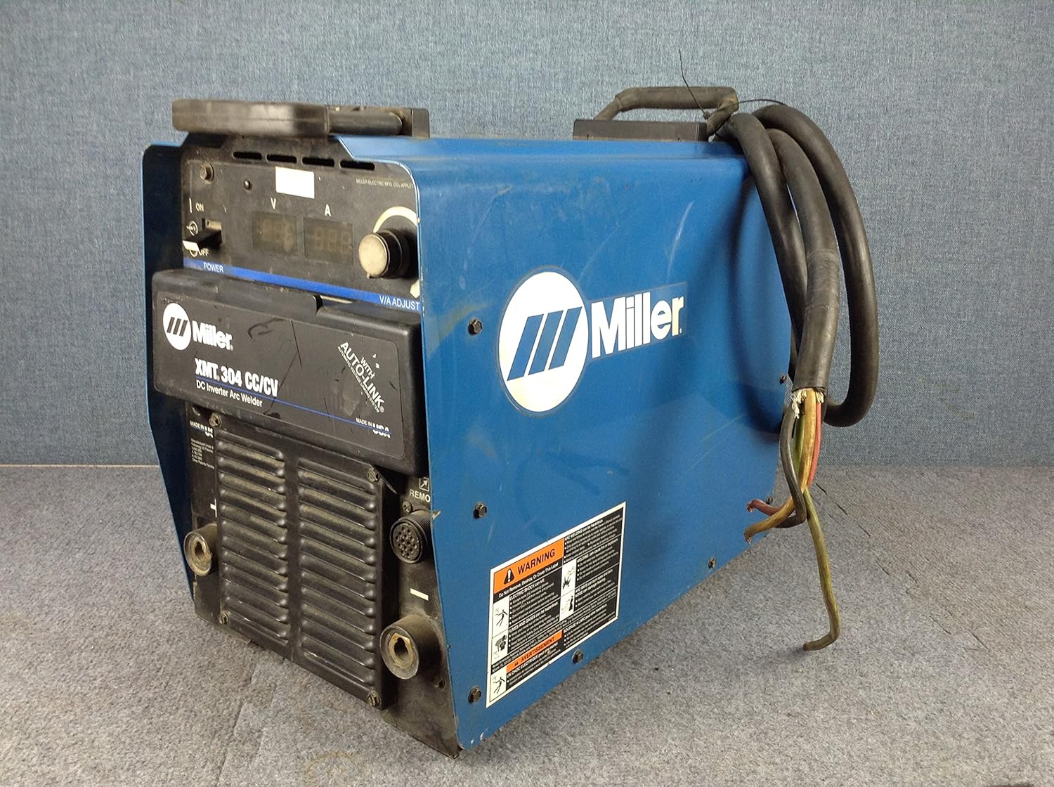 Miller XMT 304 CC/CV DC Inverter soldador de arco multiprocess (903472