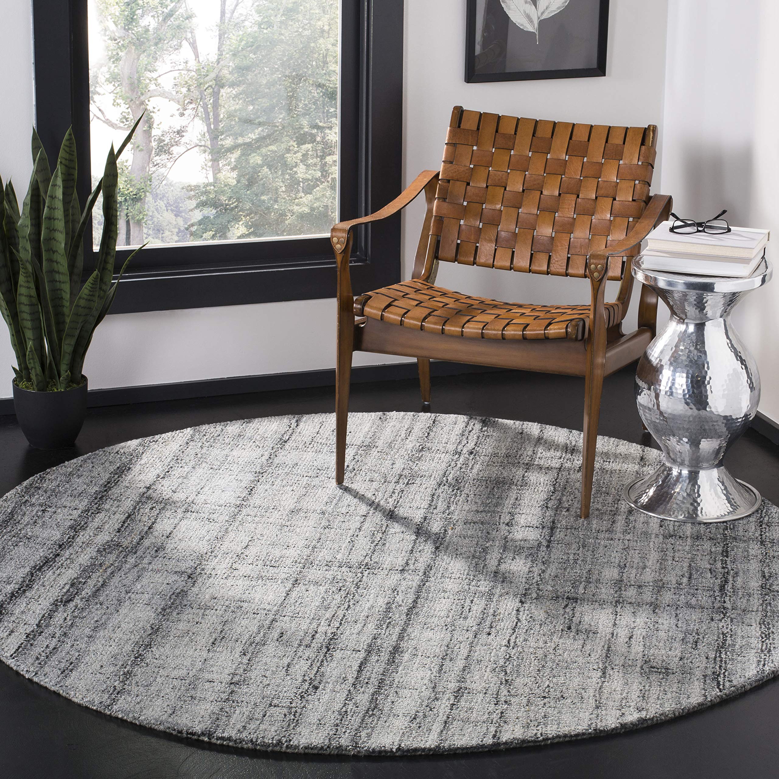 SAFAVIEH Abstract Collection 8′ Round Grey/Black ABT141B Handmade Premium Wool & Viscose Entryway Foyer Living Room Bedroom Kitchen Area Rug