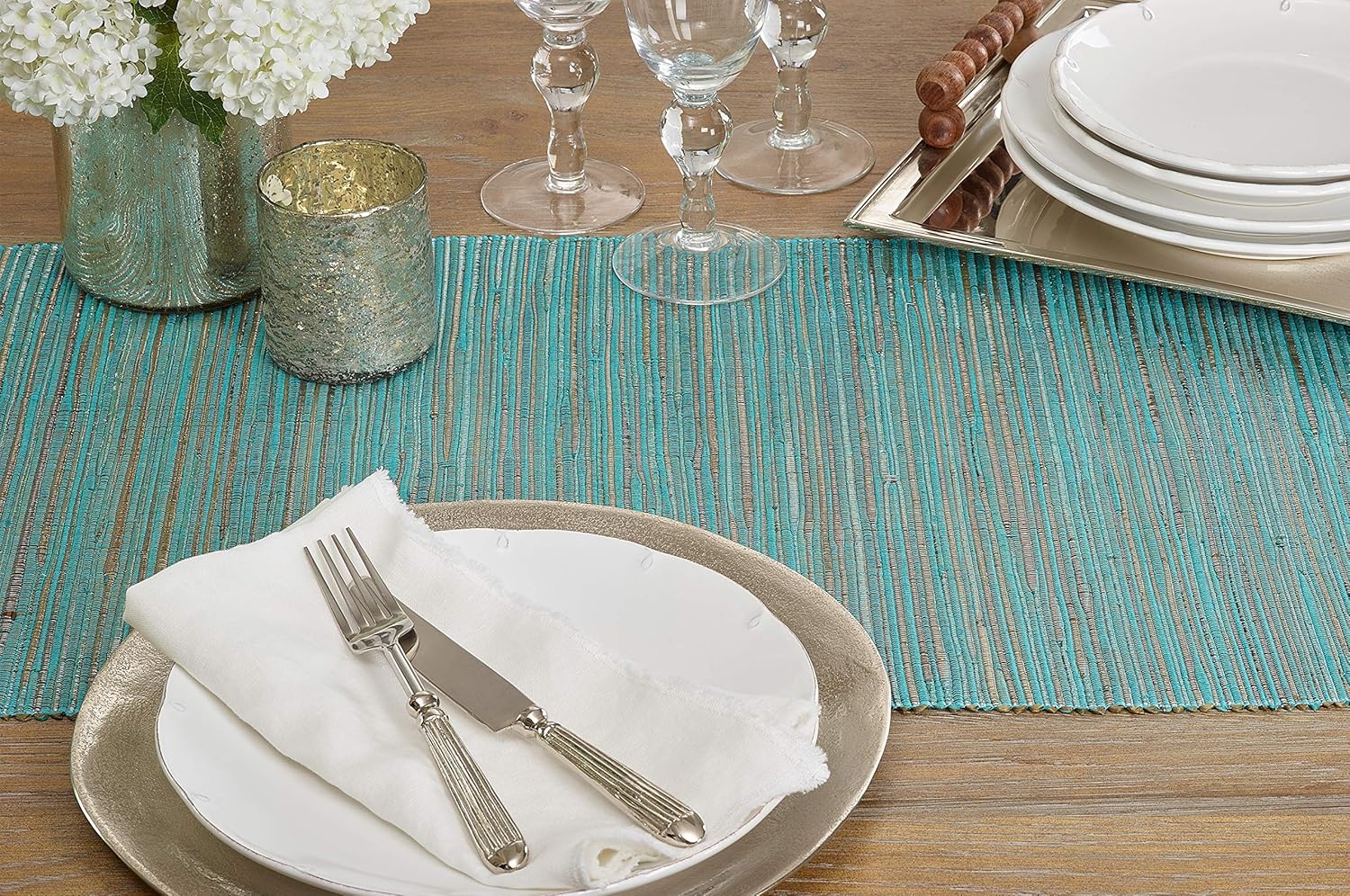 SARO LIFESTYLE Melaya Collection Shimmering Woven Nubby Water Hyacinth Table Runner, 14" x 90", Turquoise: Kitchen & Dining