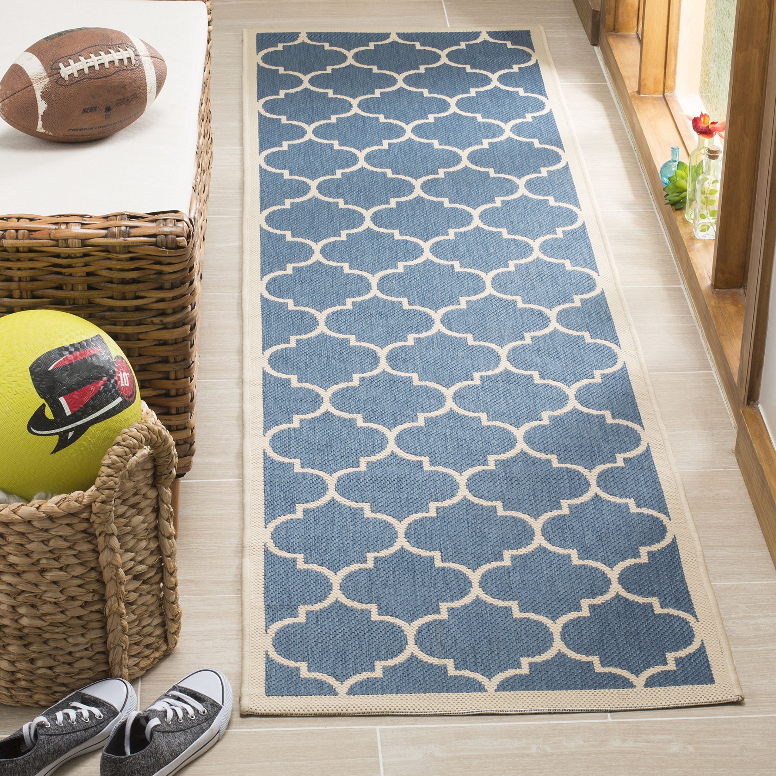 Safavieh Trellis Indoor/Outdoor Woven Runner Area Rug, Courtyard Collection, CY6914, in Blue / Beige, 69 X 244 cm for Garden, Patio or Any Outdoor Space