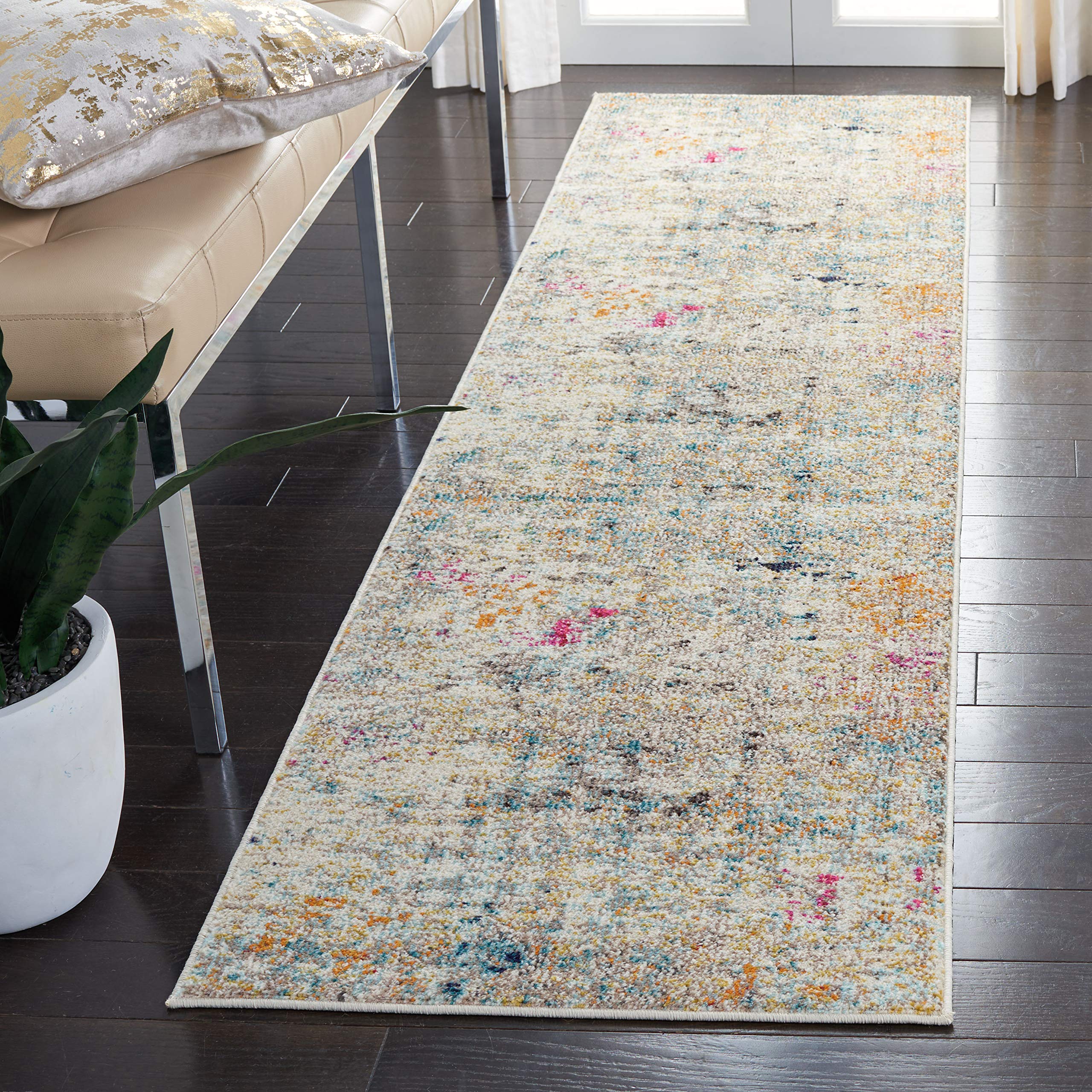 Safavieh Boho Rug for Living Room, Dining Room, Bedroom - Madison Collection, Short Pile, in Grey and Gold, 76 X 183 cm
