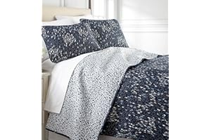 SOUTHSHORE FINE LIVING, INC. Botanical Leaves Collection, Premium Quality, Soft, Wrinkle & Fade Resistant, Easy Case, Oversized Quilt Cover Set with 1 Quilt Set and 2 Shams, King/California King, Blue