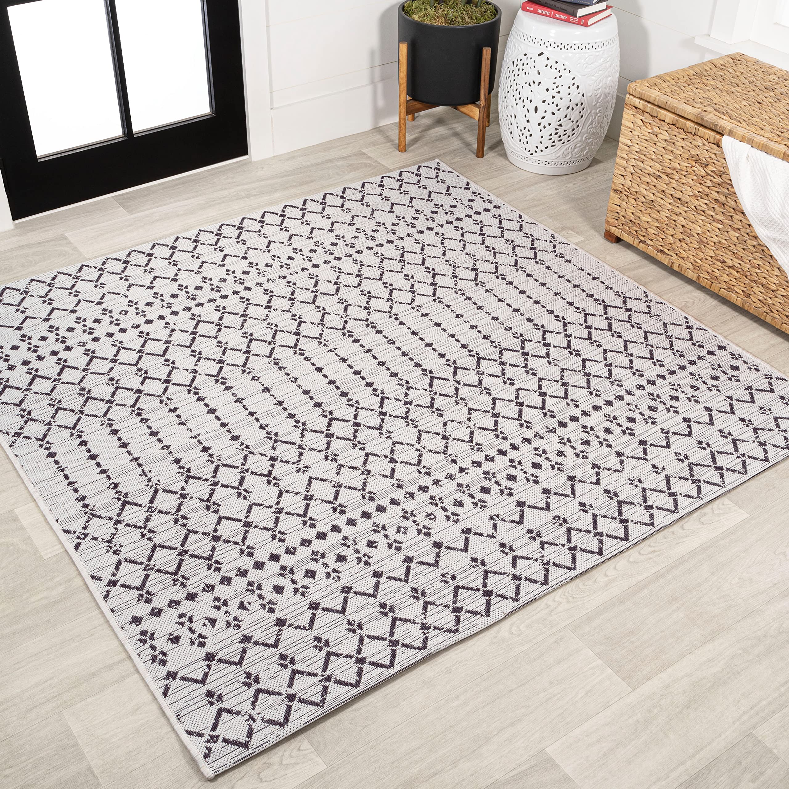 JONATHAN Y Moroccan Geometric Indoor Outdoor Square Area Rug 6X6 Cream/Black, Ourika Textured Weave for Backyard, Patio, Porch, Easy-Cleaning, High Traffic, Pet-Friendly, Non-Shedding (SMB108I-6SQ) Image
