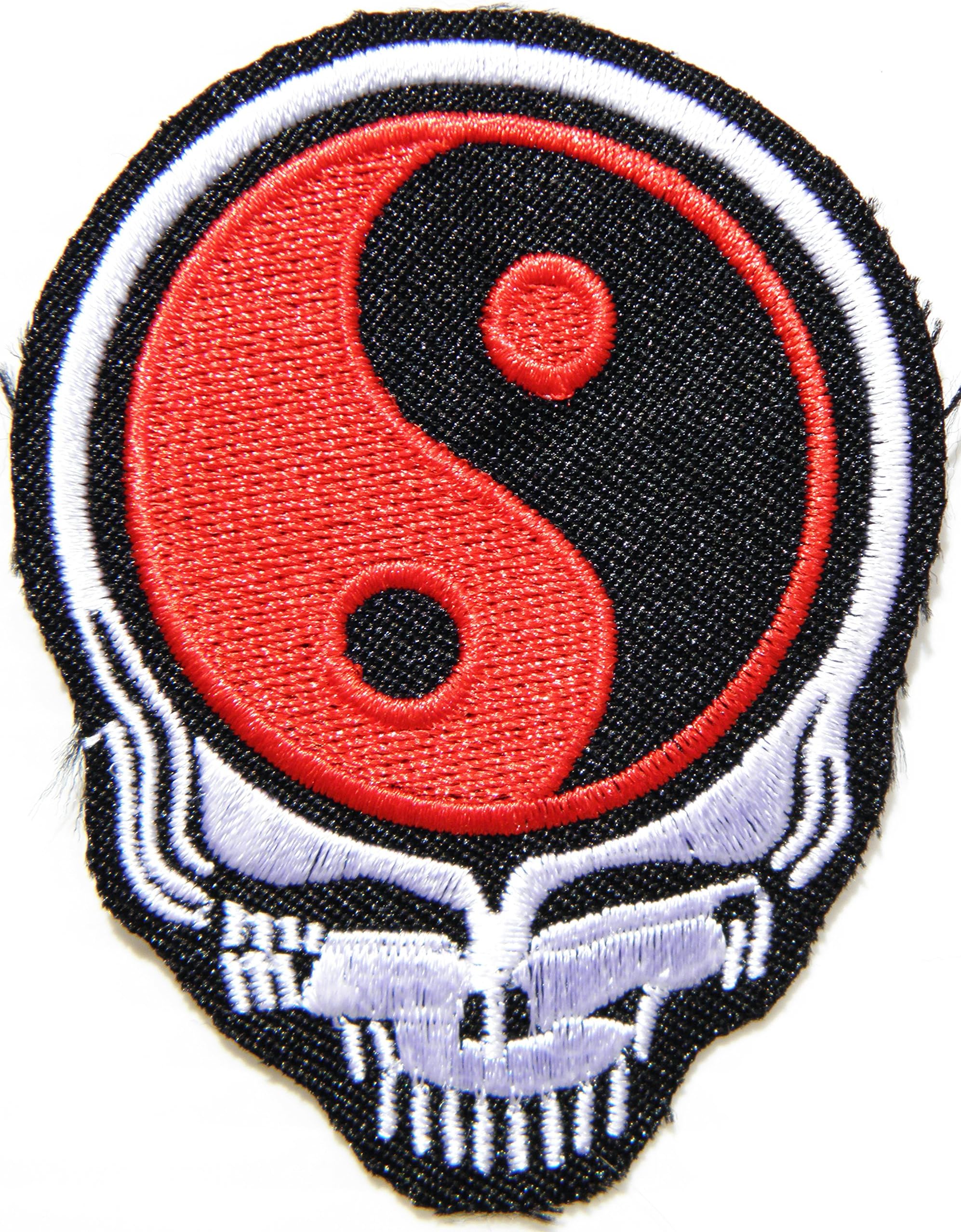 Skull Yin Yang Taoism Kang Fu Chinese Lucky Sign Logo Hippie Retro Biker Jacket T-shirt Vest Patch Sew Iron on Embroidered Badge Symbol Custom
