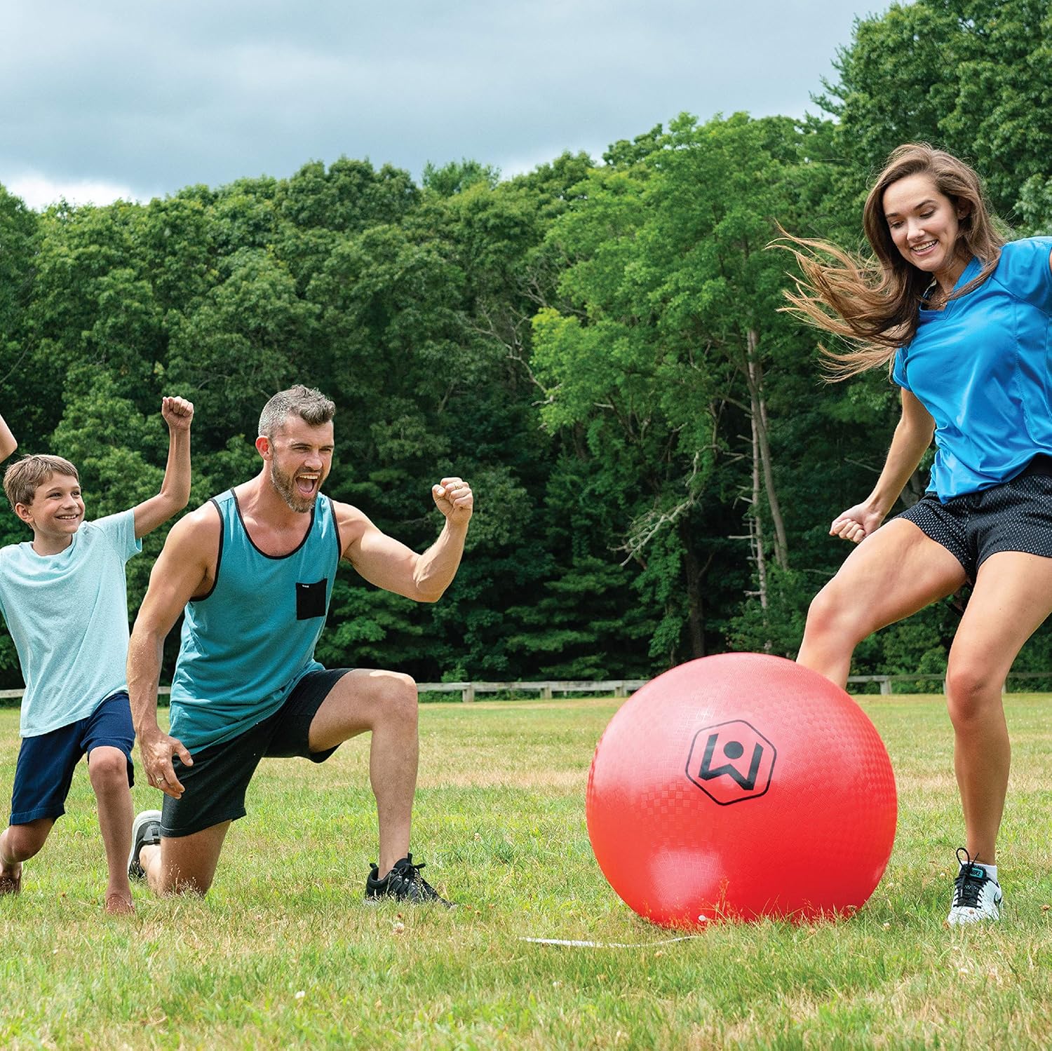 Wicked Big Sports Kickball-Supersized Kickball Outdoor Sport Tailgate Backyard Beach Game Fun for All: Toys & Games