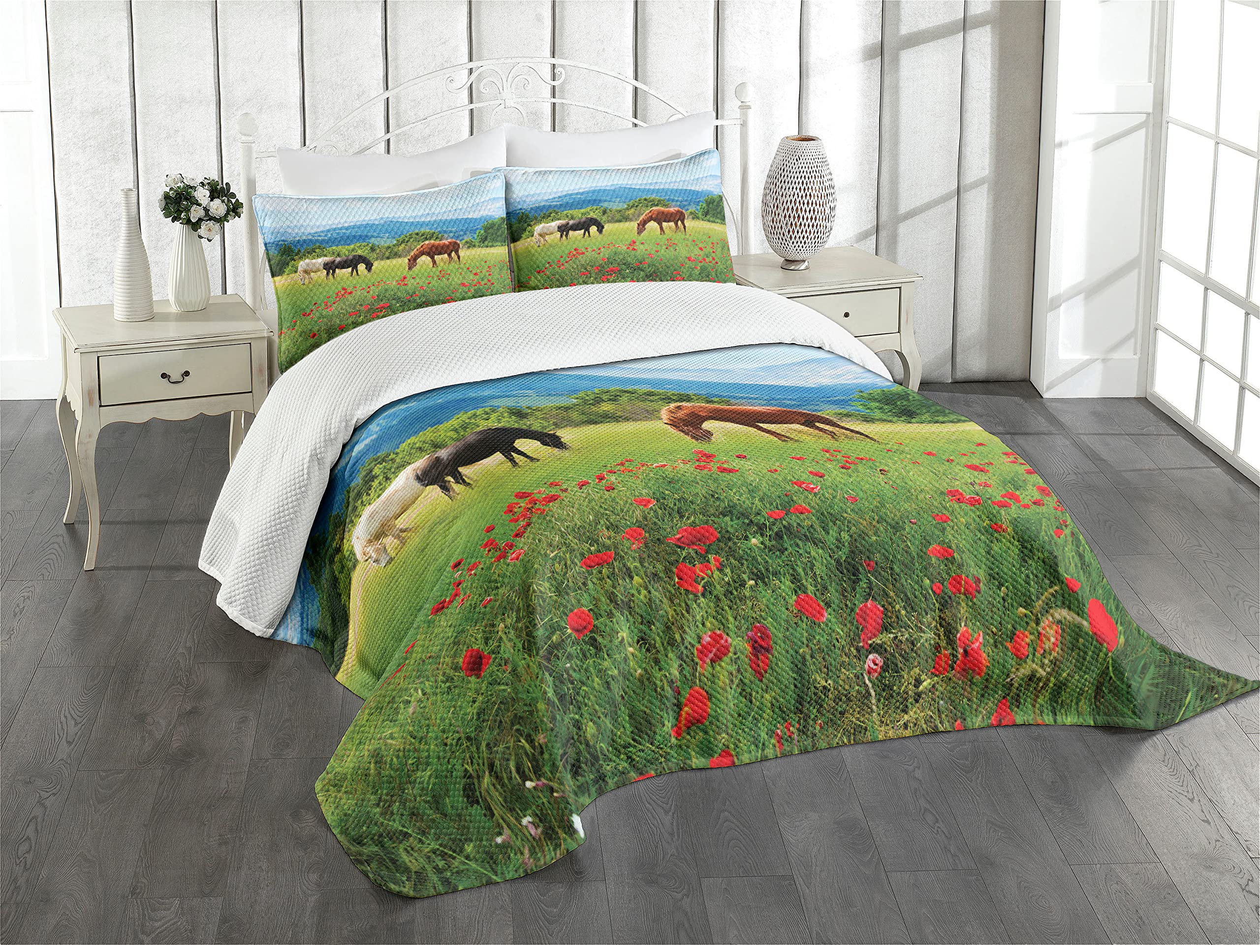ABAKUHAUS Horses Bedspread Set, Various Kinds of Horses Eating Grass in Field Mountain Landscape Rural Scene Print, Decorative 3 Piece Coverlet Set with 2 Pillow Shams, 170 cm x 220 cm, Blue Green