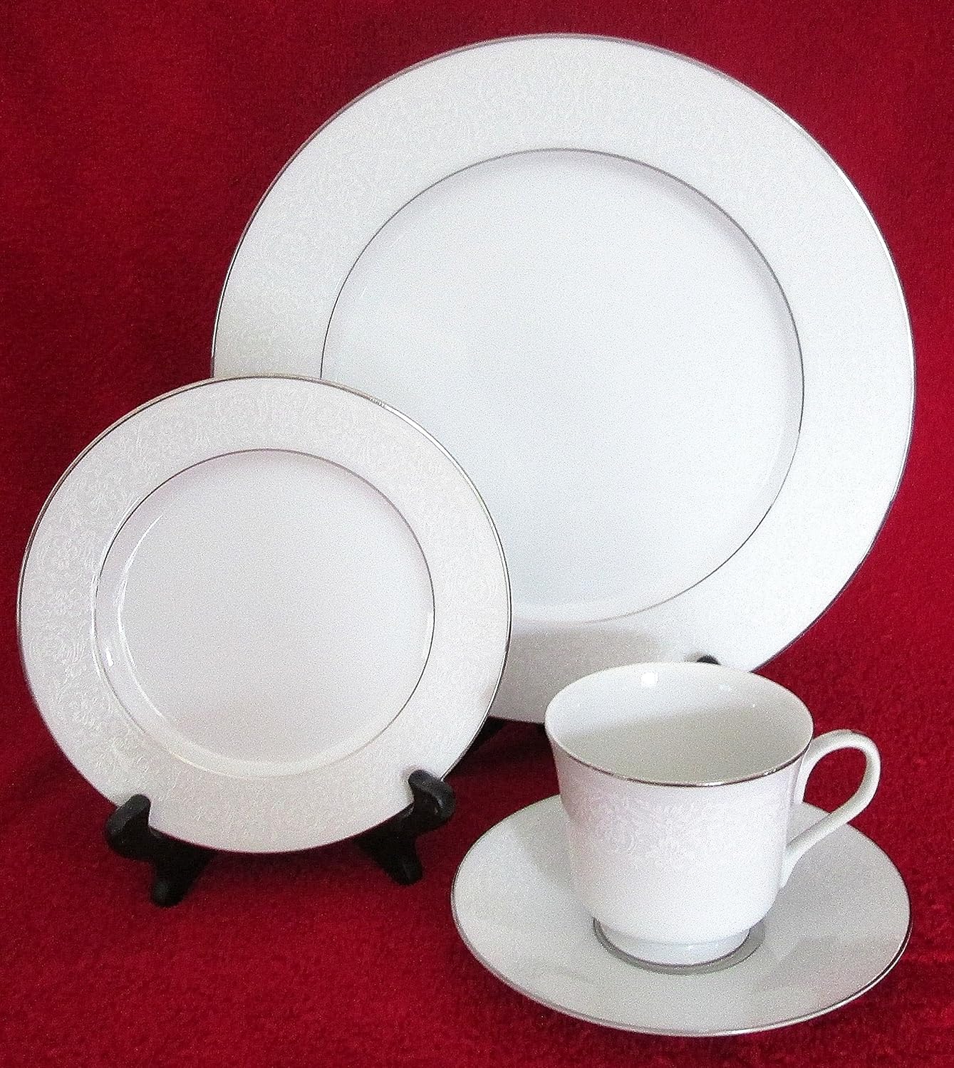 Grace Fine China"Concerto" 4 Pc Place Setting Amazon.co.uk Kitchen & Home