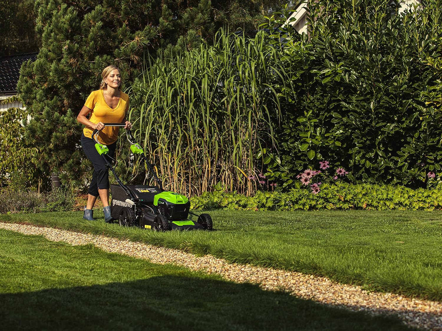 Greenworks Tools Cordless Lawn Mower GD40LM46SP(Li-Ion 40 V 46 cm Cutting Width 3in1 Mulching Self-Propelling Side Discharge 55l Bag 7-step Cut Height Setting Without Battery & Charger) - Image 5