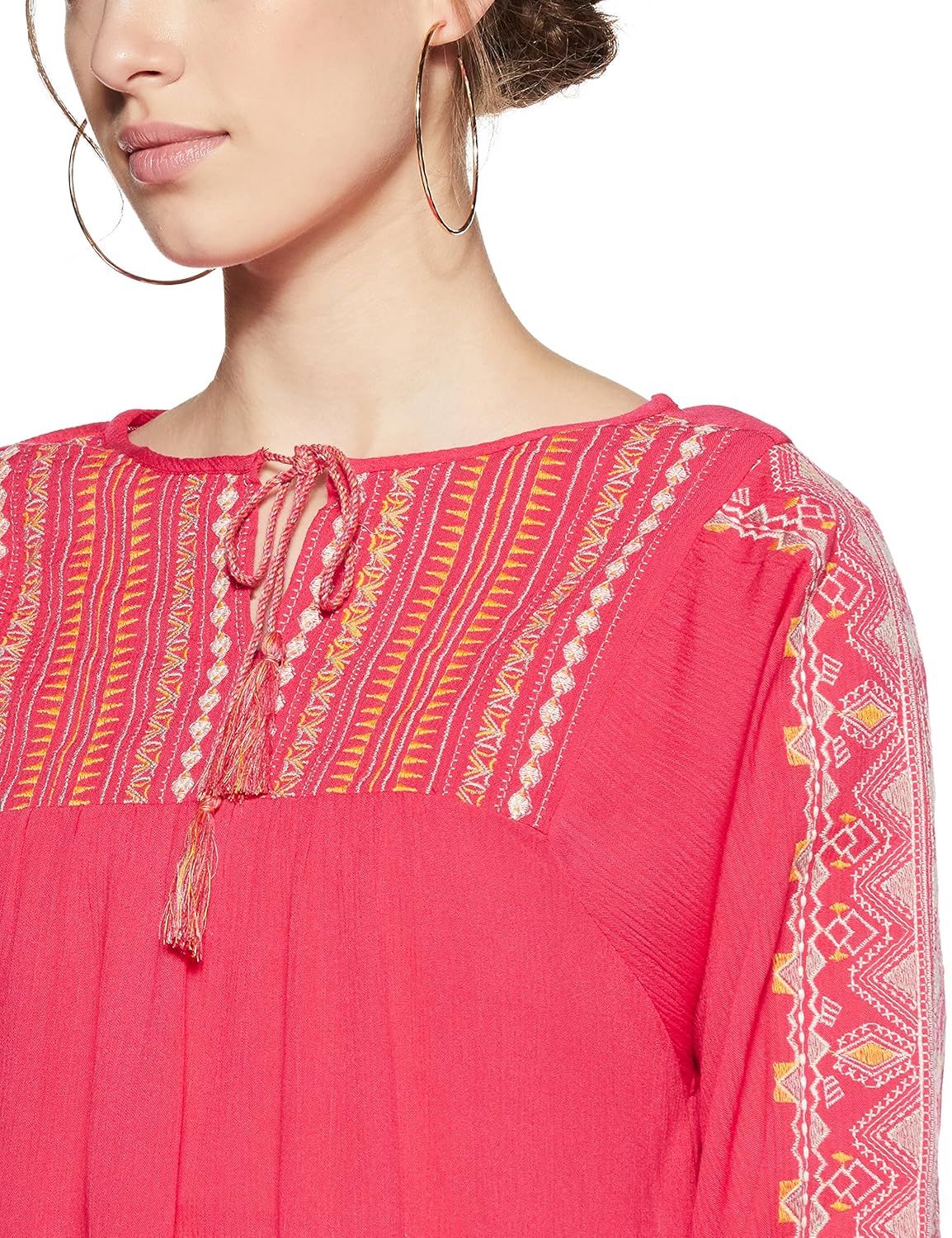 dj&c by fbb women's plain regular fit vest top