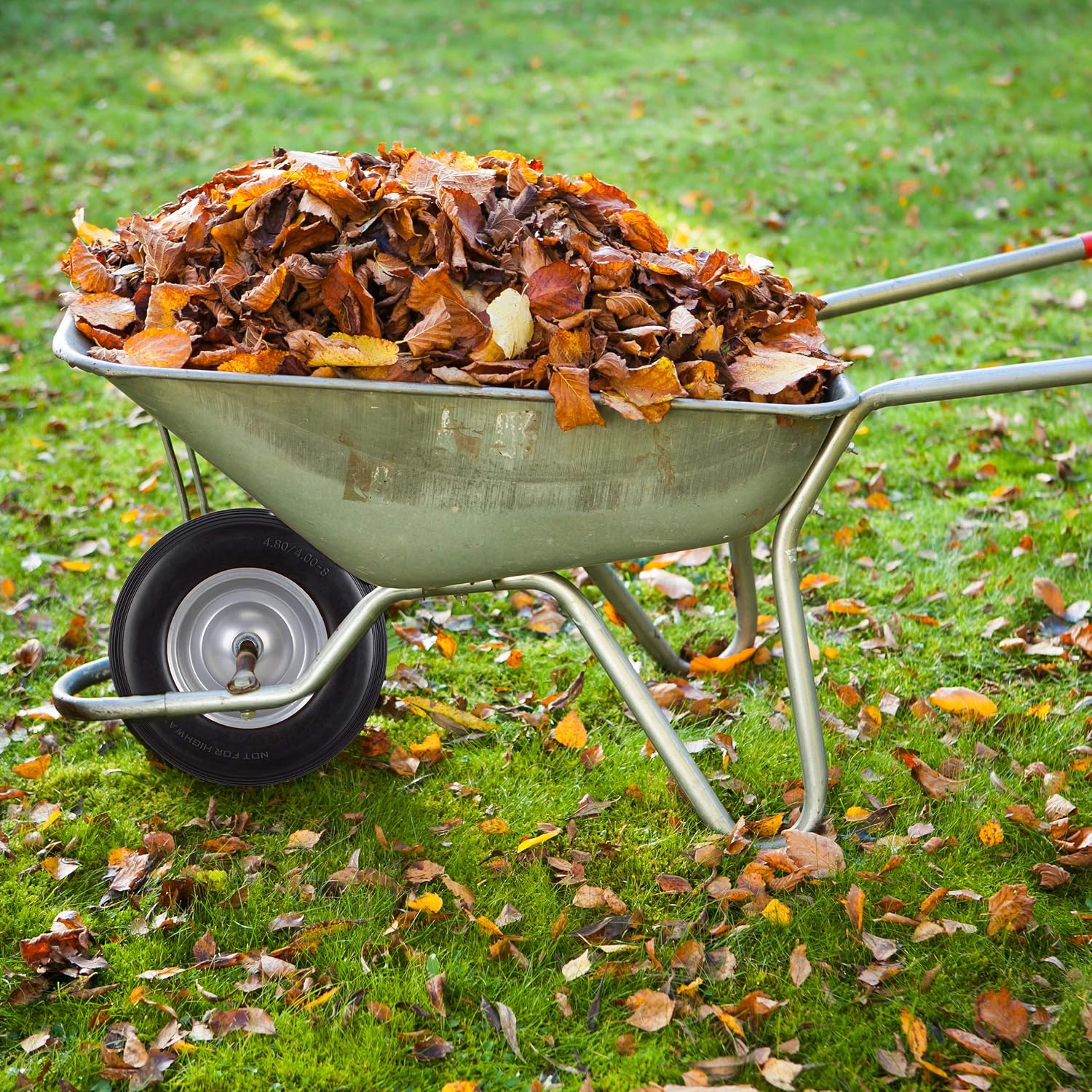 Relaxdays Solid Rubber Wheelbarrow Tyre with Axle, 4.80 4.00-8 Spare Tire, 100 kg Capacity, Flat-Free, Black-Grey - Image 3