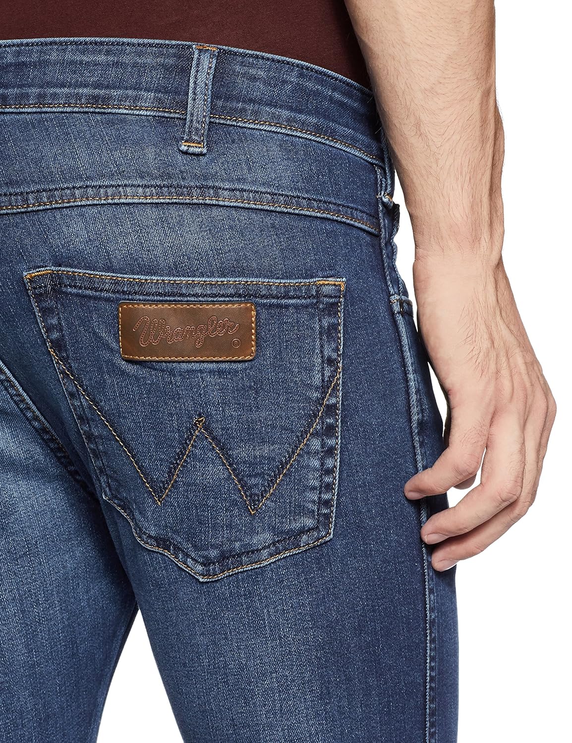 wrangler men's slim fit jeans