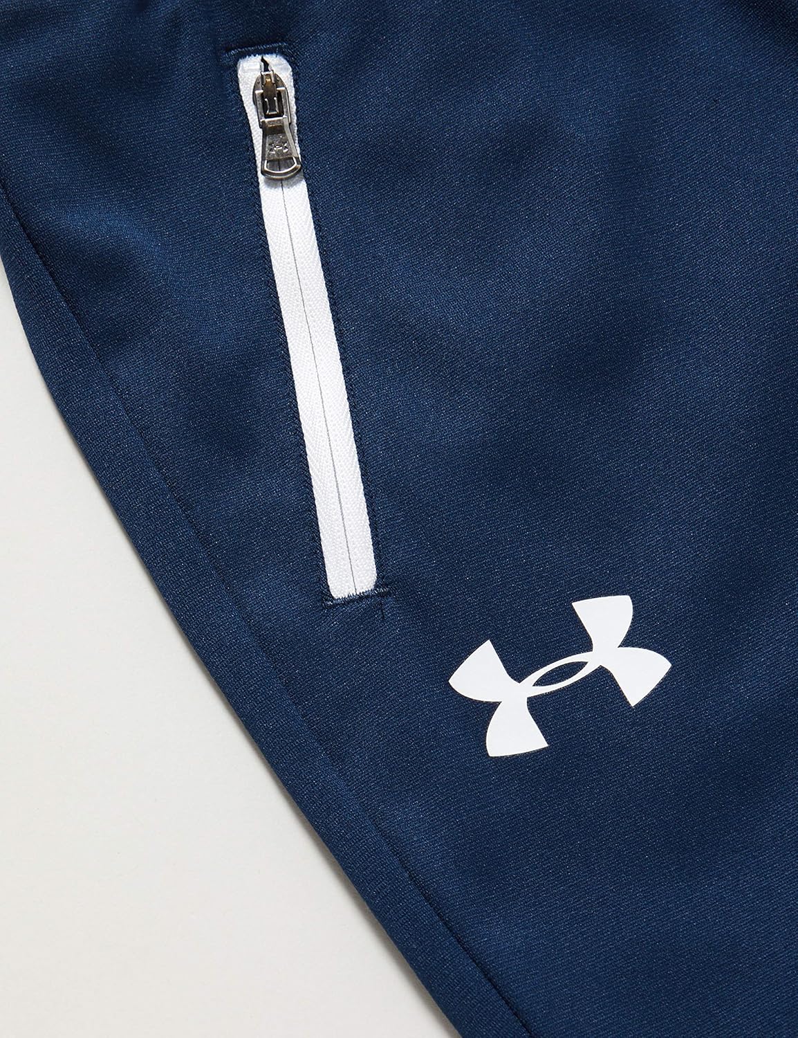 Under Armour Boys' Pennant Tapered Pants: Clothing