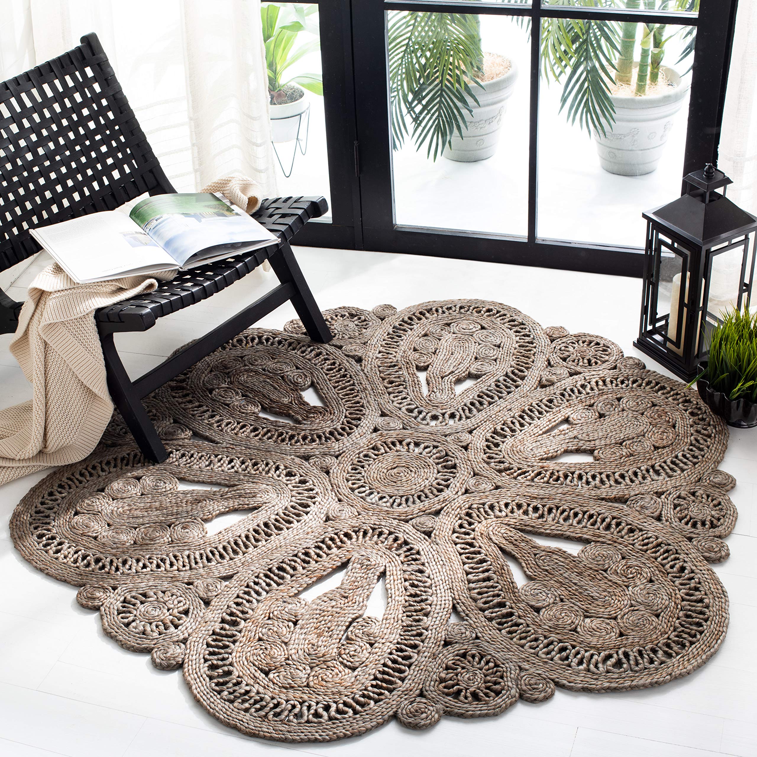 SAFAVIEH Area Rug 10' Round - Natural Fiber Collection - Large - Grey, Handmade Jute, Decorative Boho Floral Design (NF360C) Image
