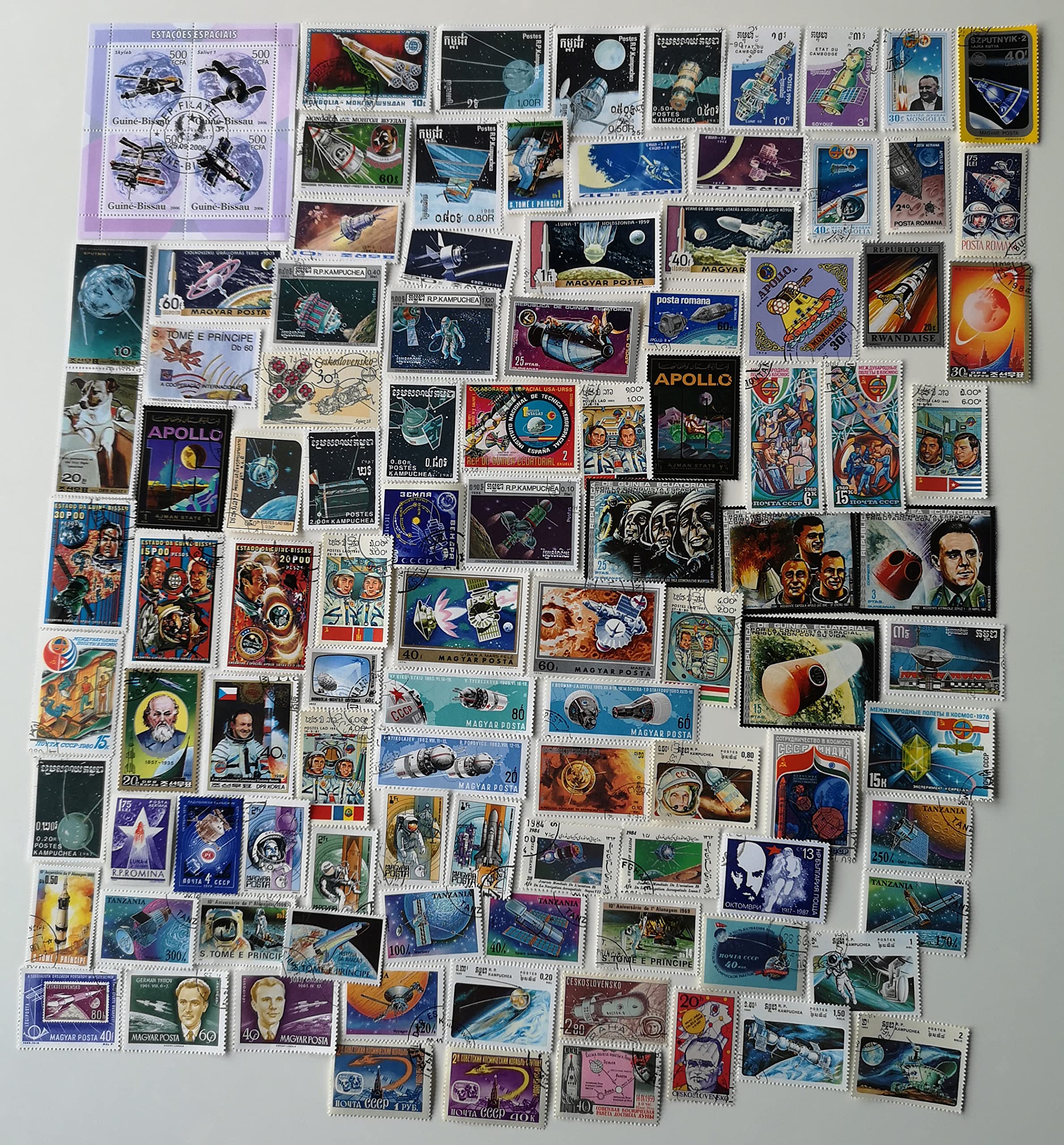 100 Different Space Stamps Collection (Stamps for Collectors) Cosmos Outer Space
