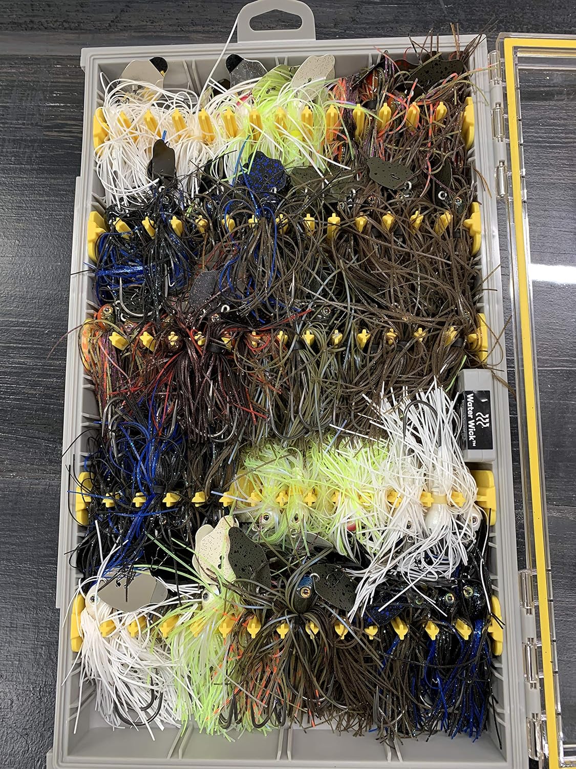 Edge Master Jig/Bladed Jig Tackle Storage | Premium Tackle Organization with Rust Prevention: Sports & Outdoors