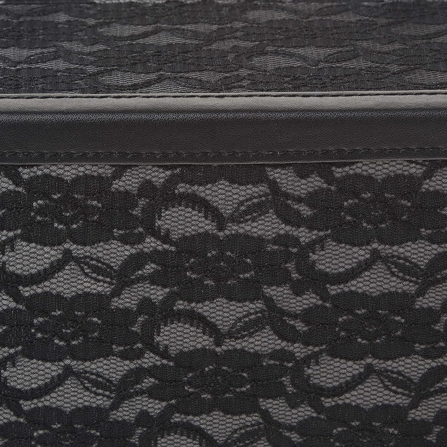 Caboodles Make Me Over 4 Tray Train Case, Cosmetic Storage Case & Organizer, Black Lace, 3.5 Lb : Locking Makeup Case : Beauty