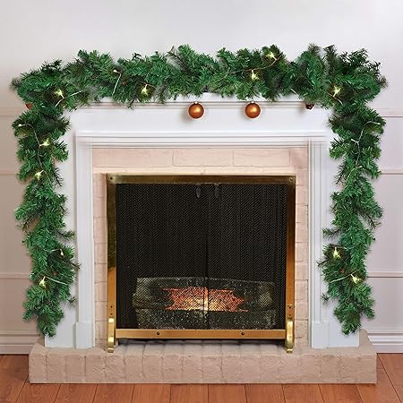 Christmas Garland - 270cm (9ft) Pre-Lit Plain Green Garland with 30