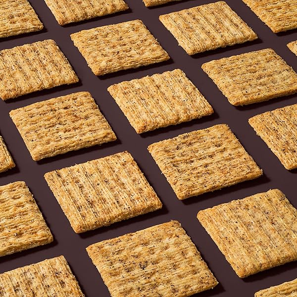 TRISCUIT CRACKED PEPPER & OLIVE OIL WHOLE GRAIN WHEAT CRACKERS, 8.5 OZ