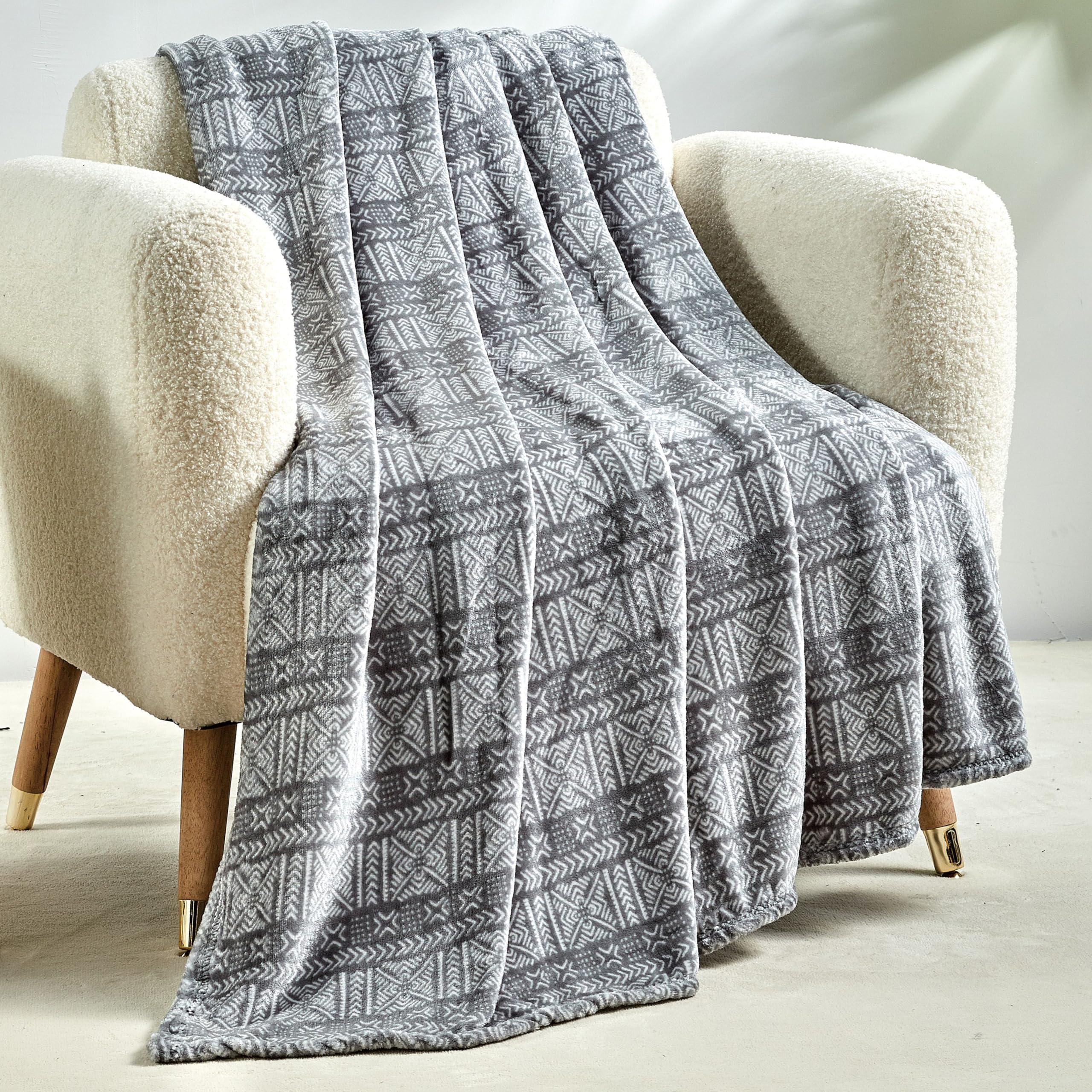 Elegant Comfort Lightweight Printed Throw