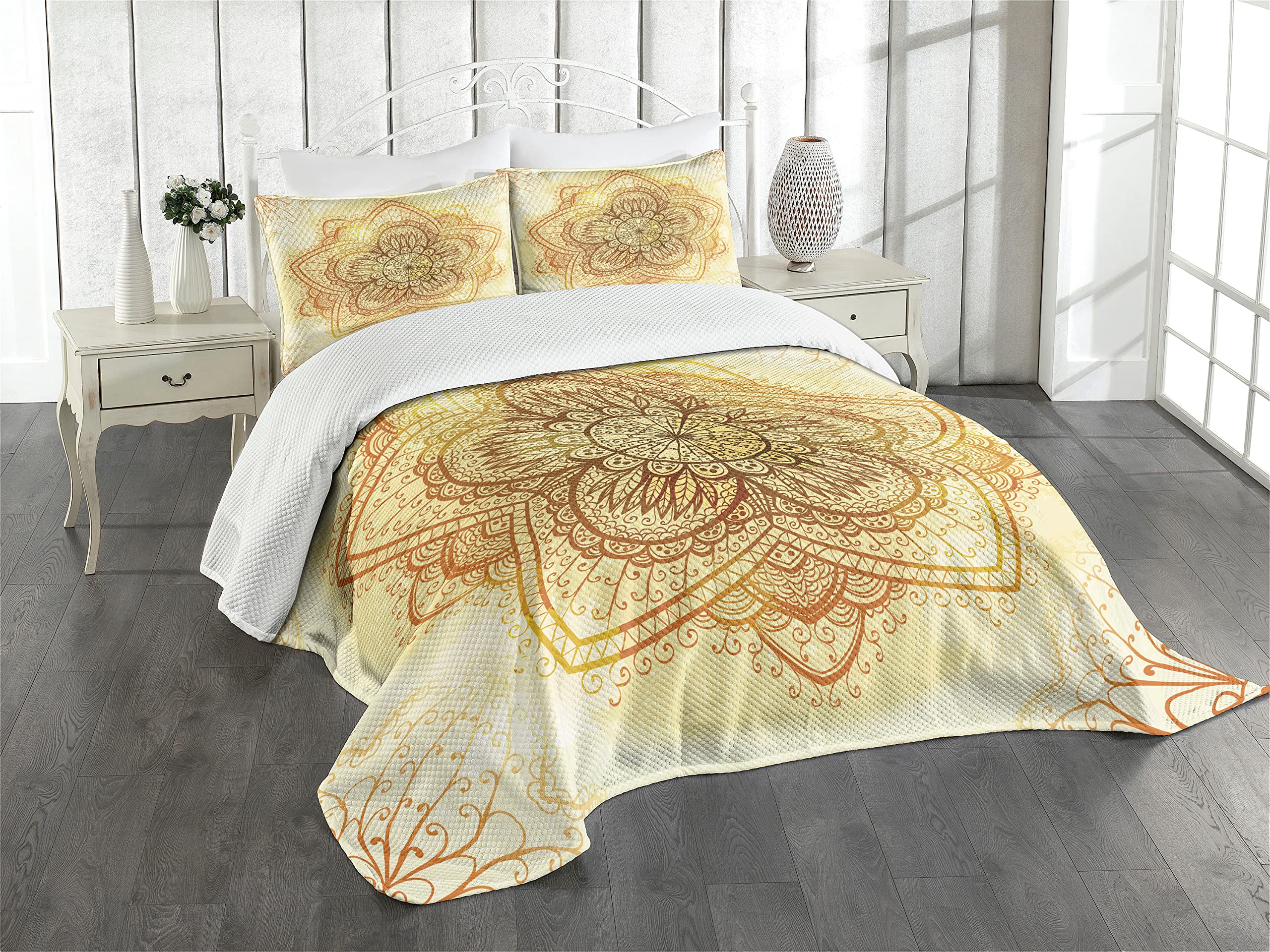 ABAKUHAUS Eastern Bedspread Set, Old Mandala, Decorative Quilted 2 Piece Coverlet Set with Pillow Sham, Dark Orange
