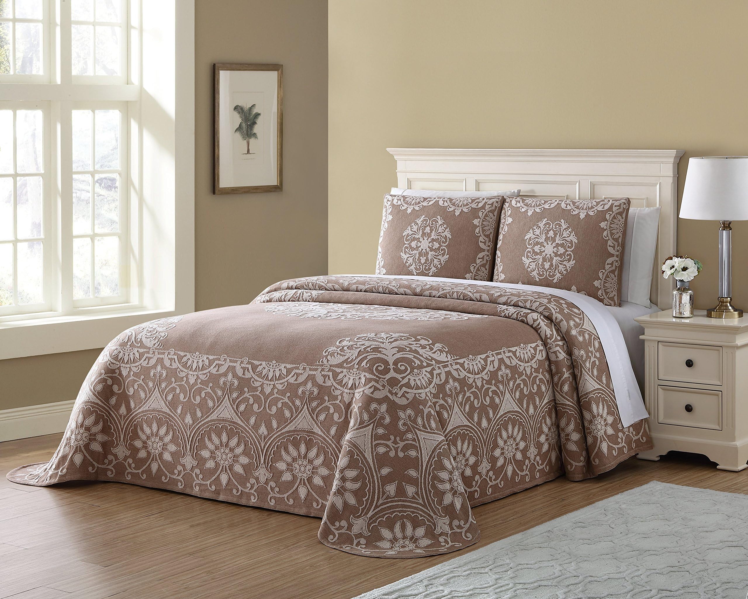 Ellison Opulence Jacquard, Queen, Natural Bedspread