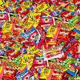 Halloween Bulk Candy Variety Pack 5 LB - Individually Wrapped Candy Mix | Trick or Treat Assorted Chewy and Gummy Fruit-Flavored Sweets, Pinata, Parade, Goodie Bags, Party Favors, Office Snacks