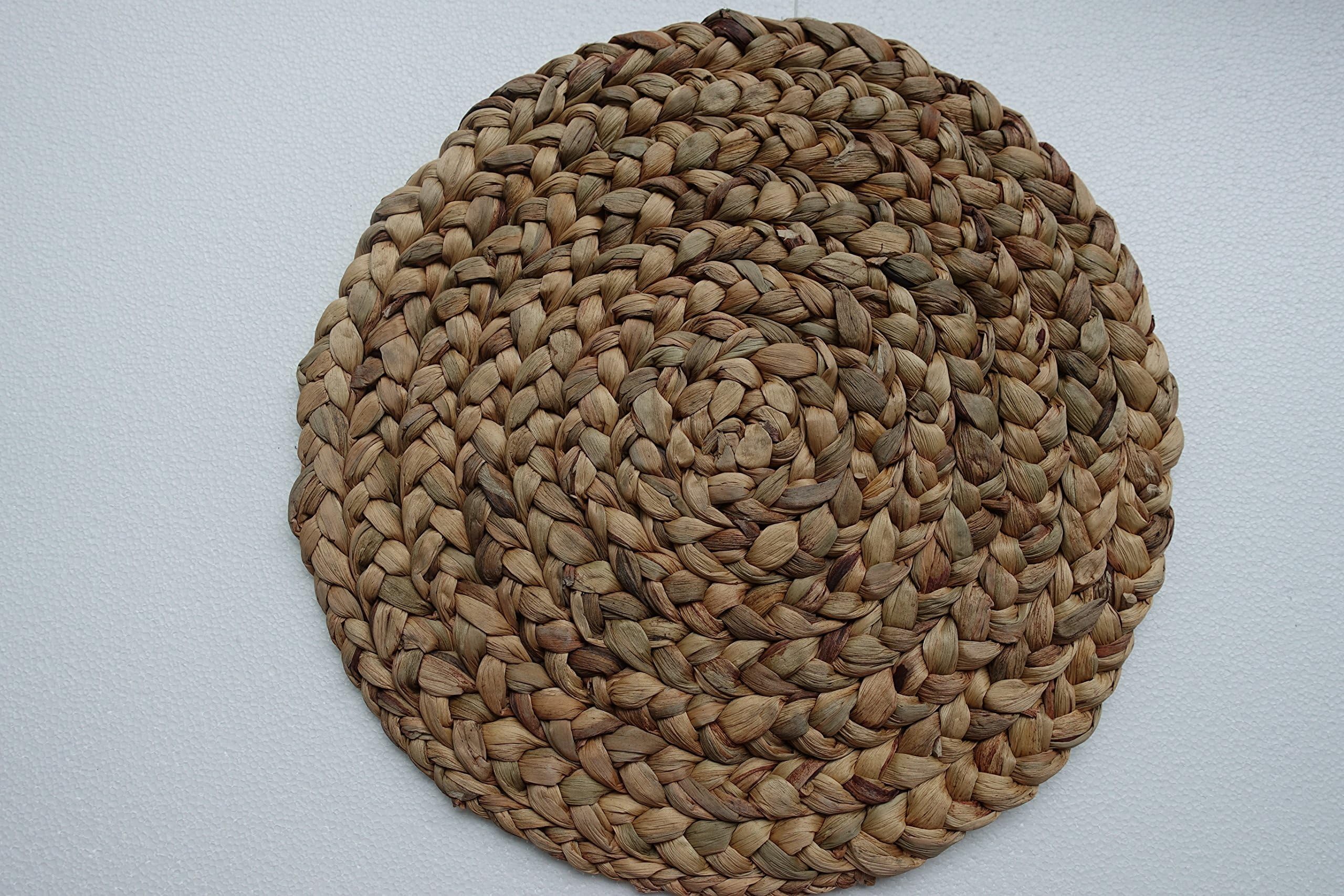 Round Water Hyacinth Placemat