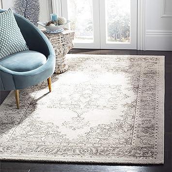 Amazon Com Safavieh Carmel Collection Car272b Vintage Oriental Beige And Brown Area Rug 5 1 X 7 6 Furniture Decor