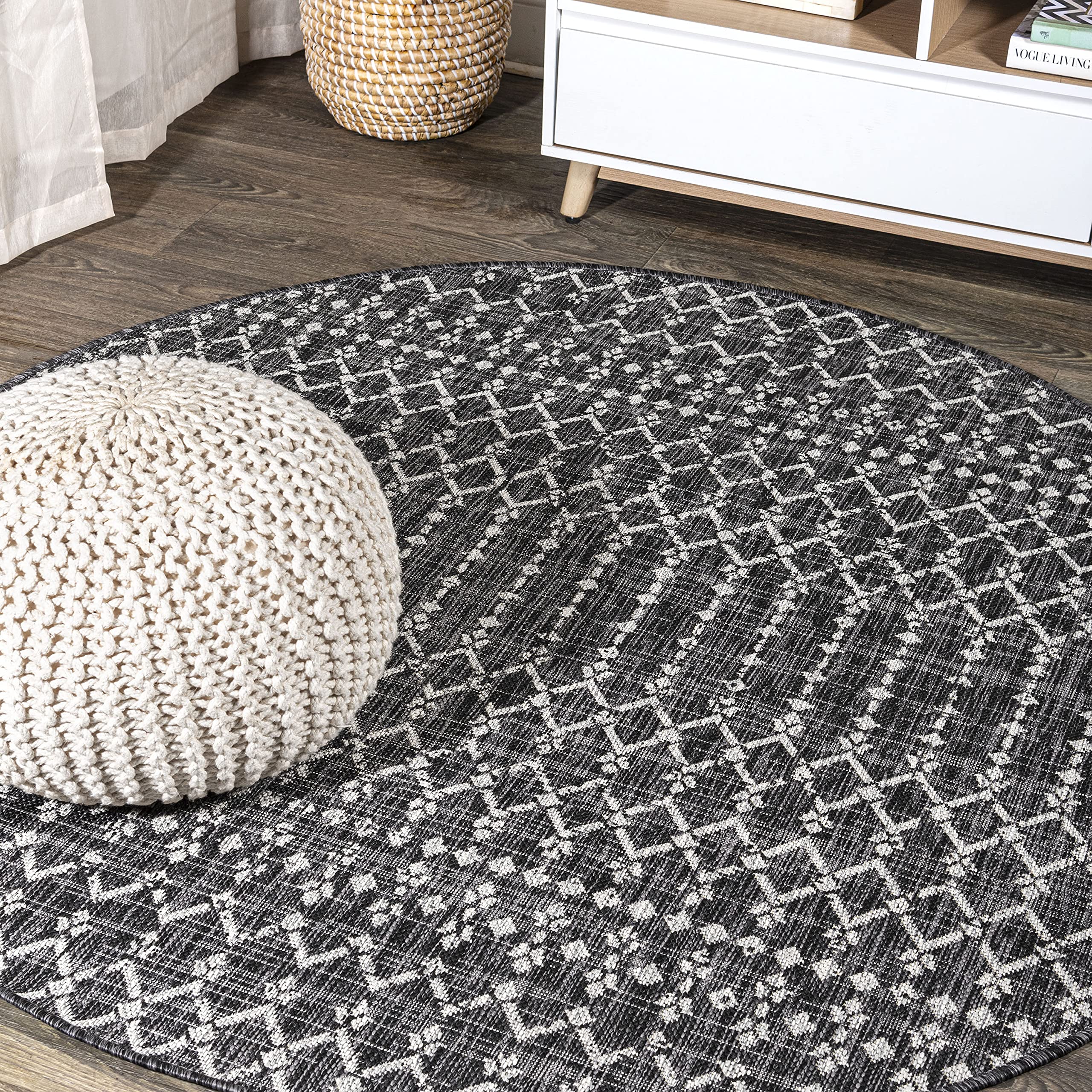 JONATHAN Y Moroccan Geometric Indoor Outdoor Round Area Rug 4 Ft Black/Gray, Ourika Textured Weave for Backyard, Patio, Porch, Easy-Cleaning, High Traffic, Pet-Friendly, Non-Shedding (SMB108F-4R) Image JONATHAN Y Moroccan Geometric Indoor Outdoor Round Area Rug 4 Ft Black/Gray, Ourika Textured Weave for Backyard, Patio, Porch, Easy-Cleaning, High Traffic, Pet-Friendly, Non-Shedding (SMB108F-4R) Image