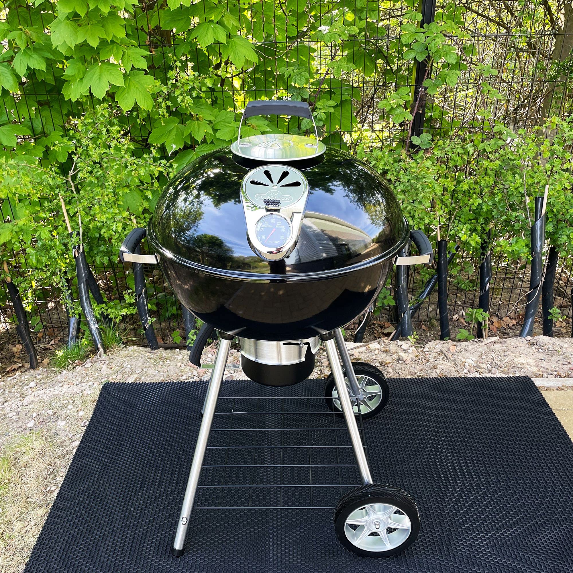 Nicoman BBQ Grill Floor Protection Mat,Outdoor Barbecue Matt, Fire Retardant, Protect Wooden Patio Deck Artificial Grass, Size 125x75cm (49″x30″)