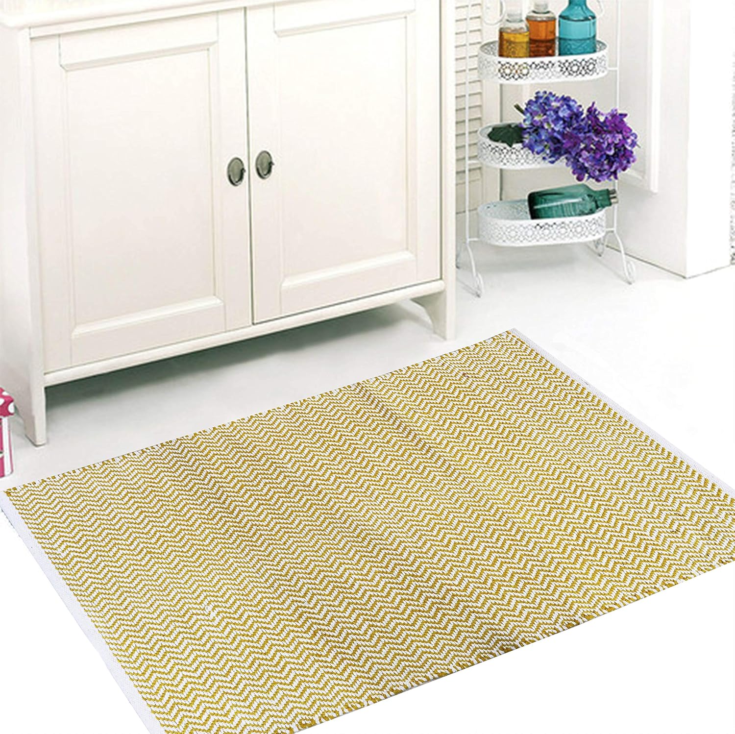 Best yellow shaggy living room rug