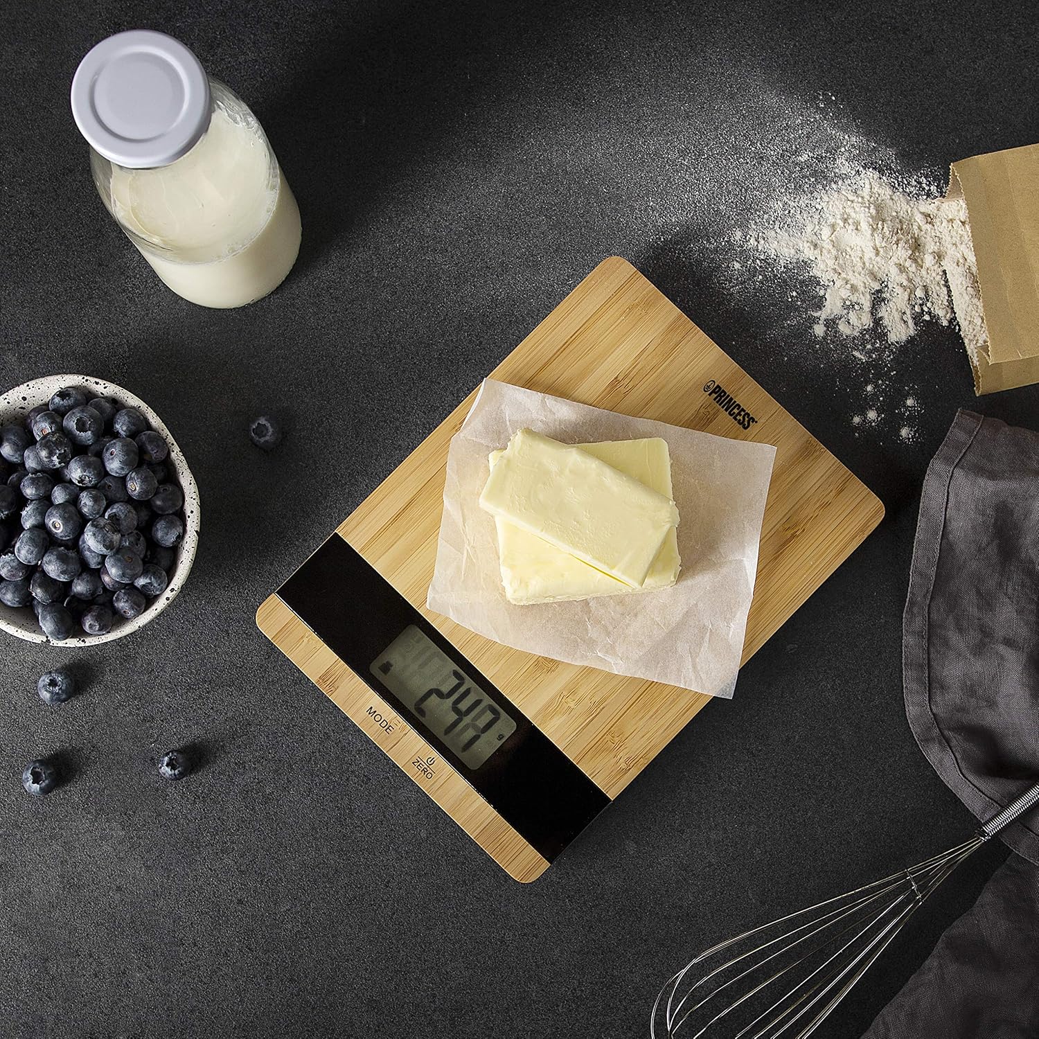 Princess 492944 Pure Kitchen Scale, 5kg Capacity, Battery Powered, Bamboo, Black/White - Image 5
